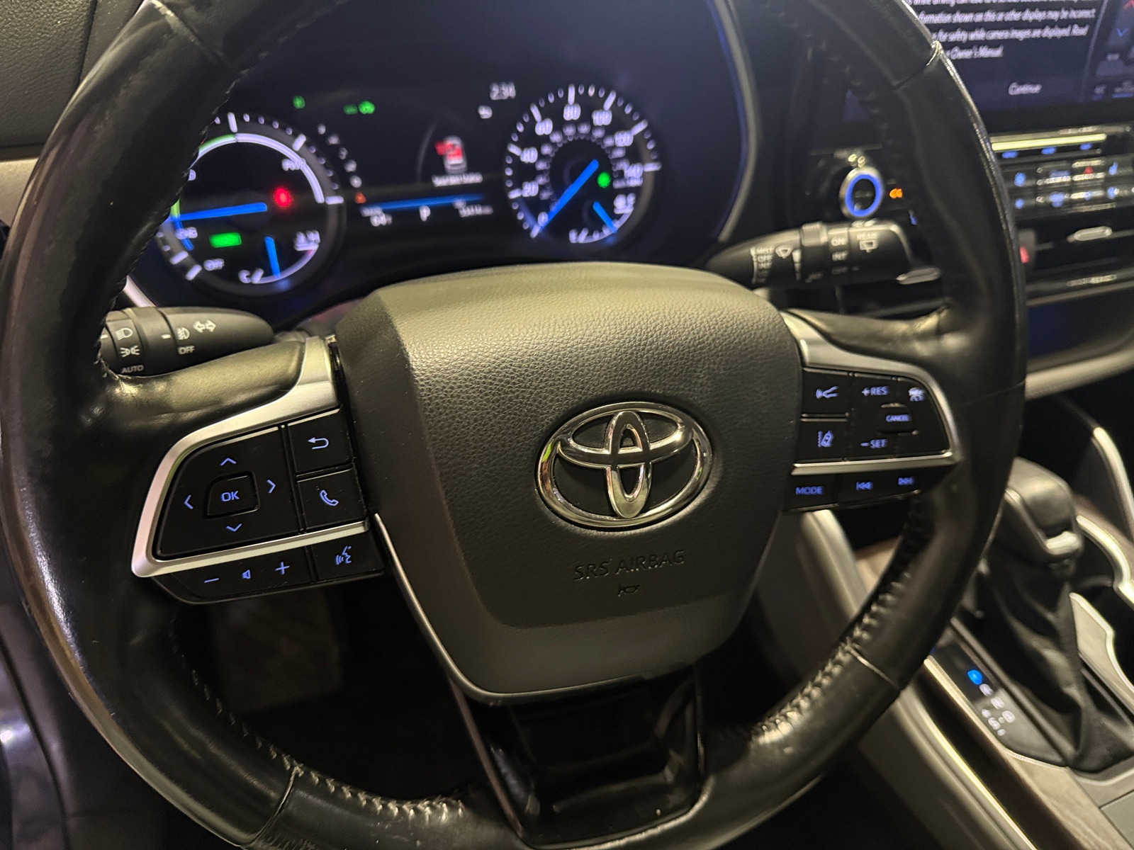 Thumbnail: 2021 Toyota Highlander - 5