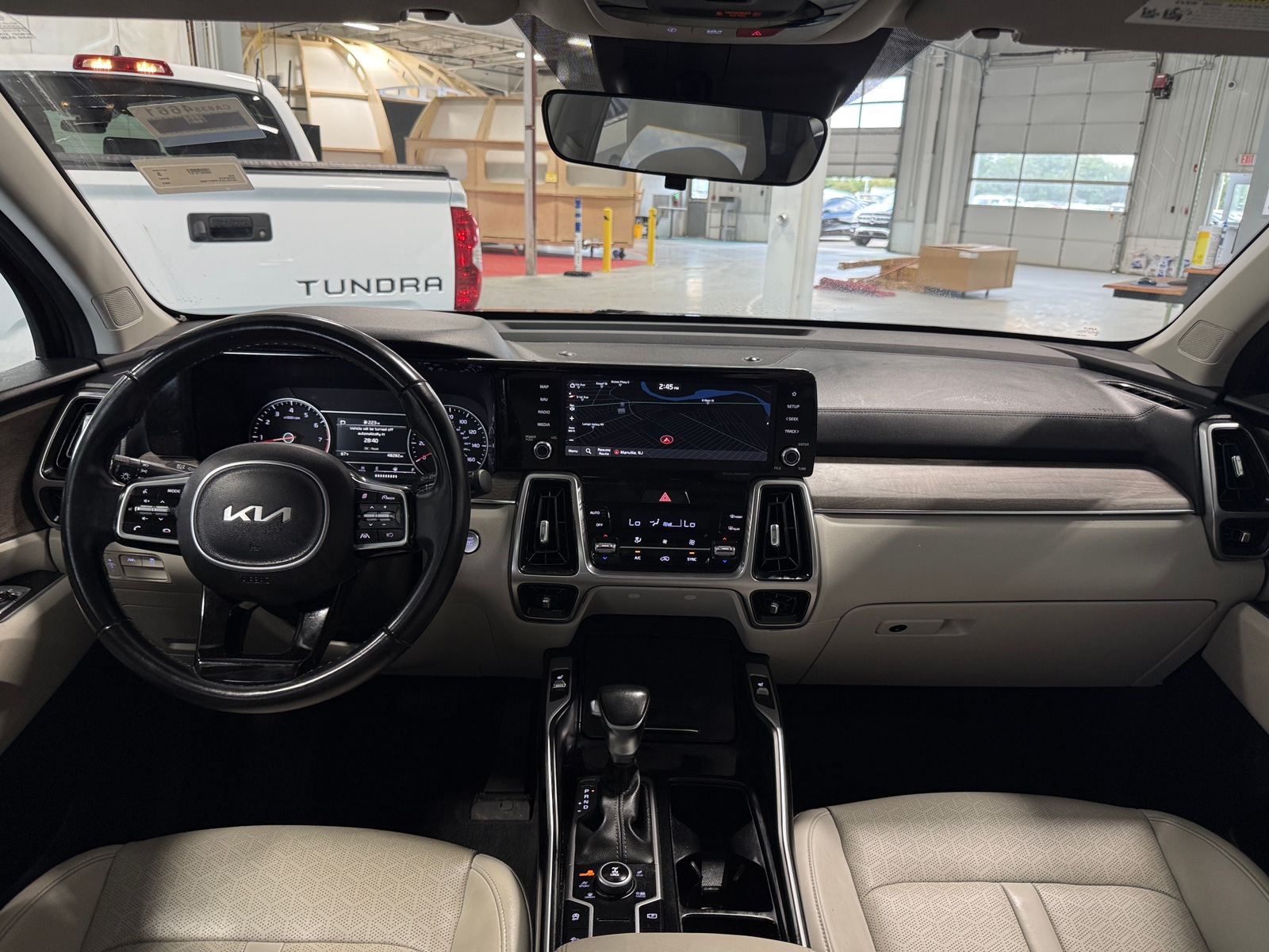 Thumbnail: 2023 Kia Sorento - 2