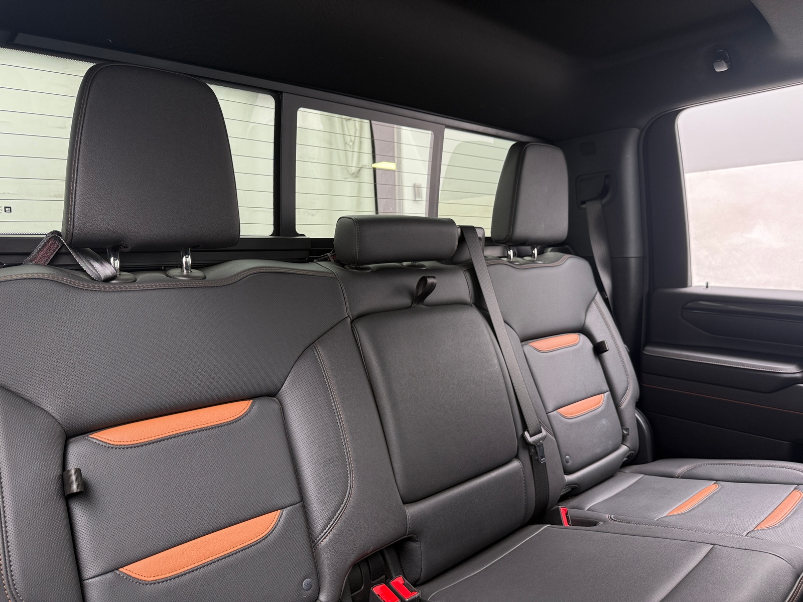 Thumbnail: 2025 GMC Sierra 2500 - 5