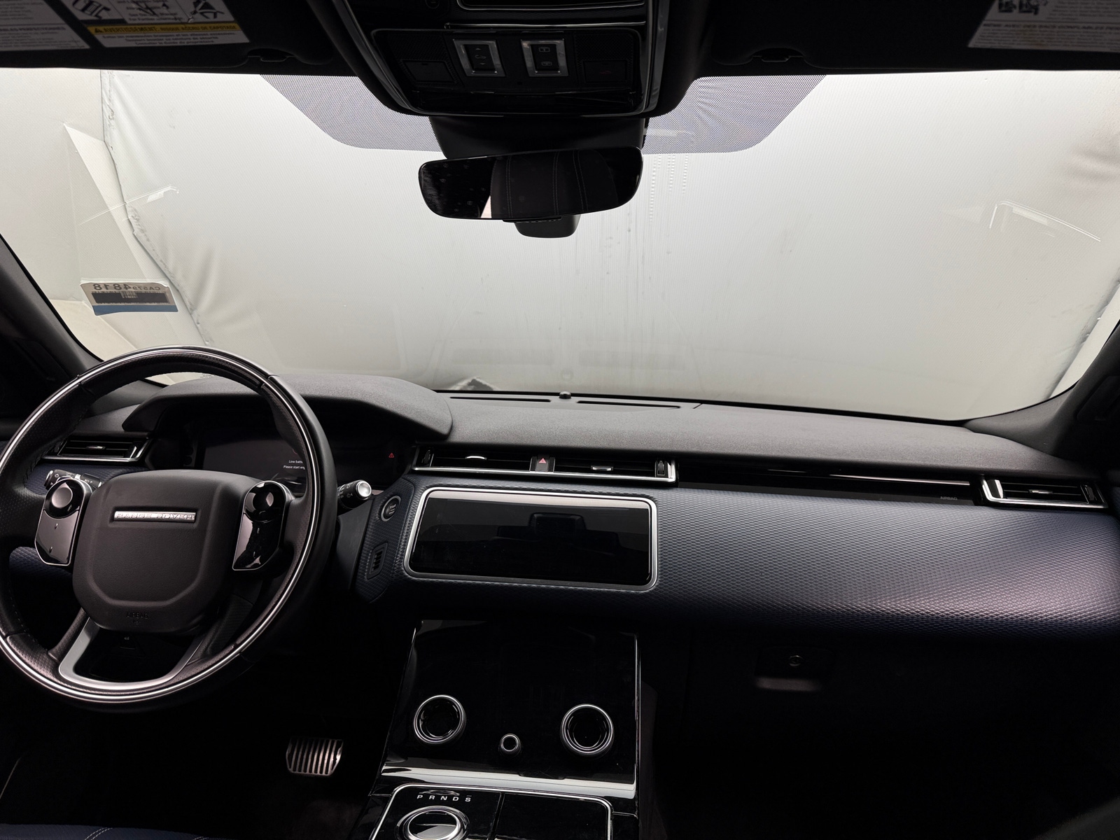 Thumbnail: 2020 Land Rover Range Rover Velar - 3