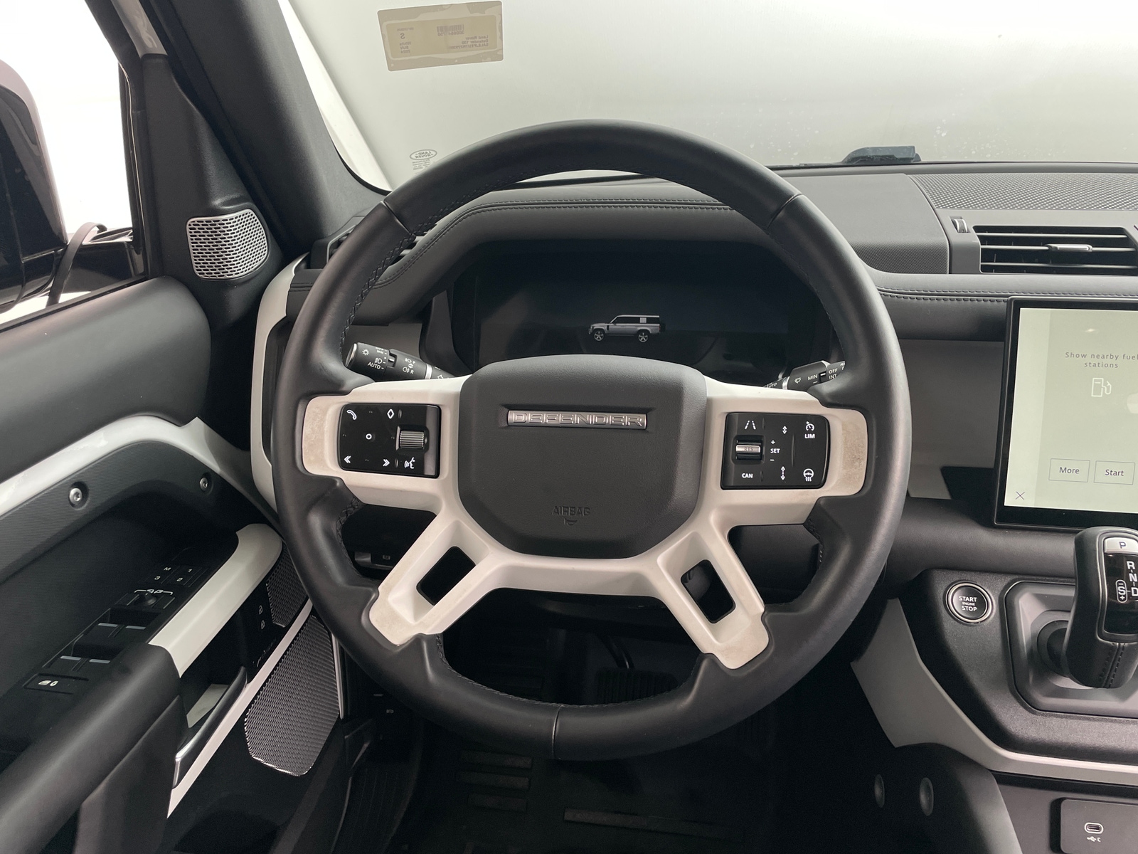 Thumbnail: 2024 Land Rover Defender - 5