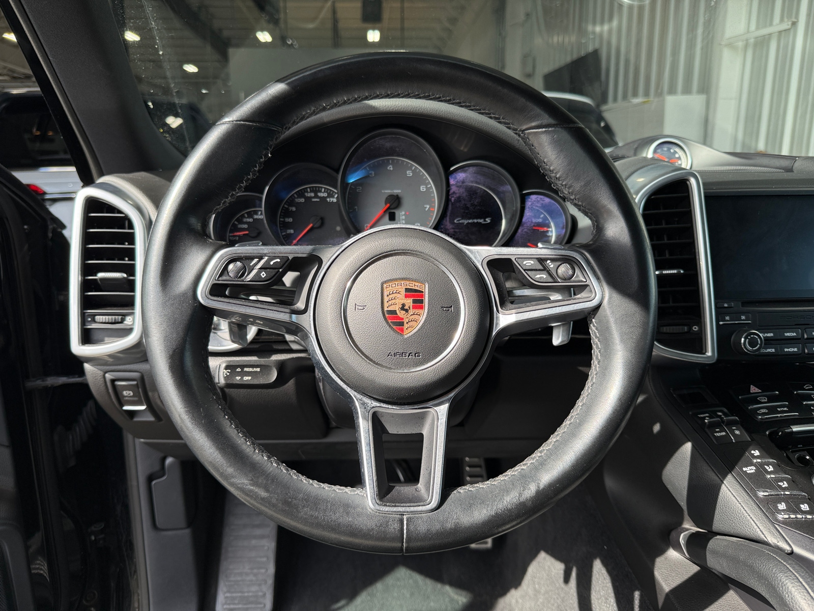 Thumbnail: 2017 Porsche Cayenne - 4