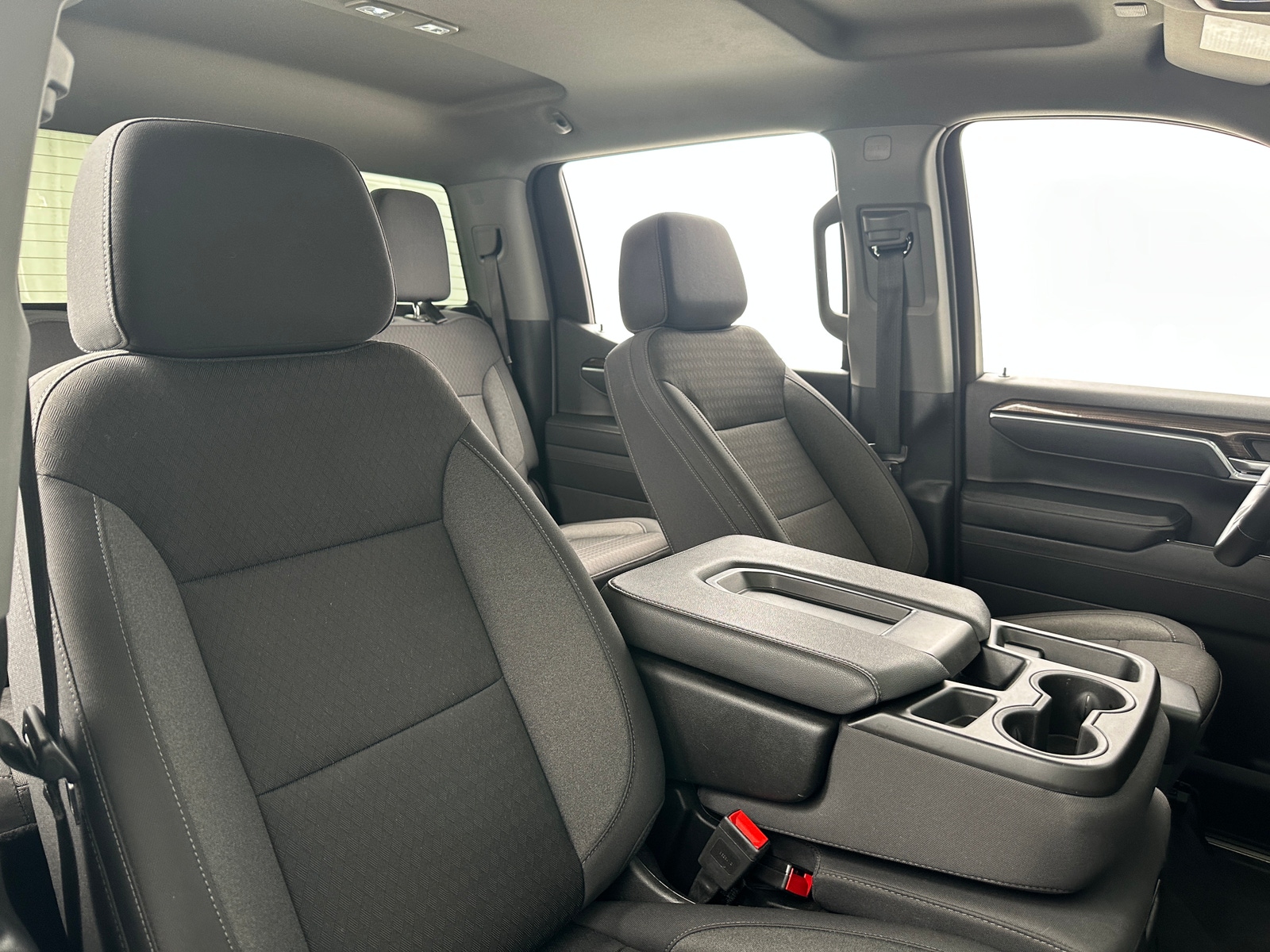 Thumbnail: 2025 Chevrolet Silverado 1500 - 2