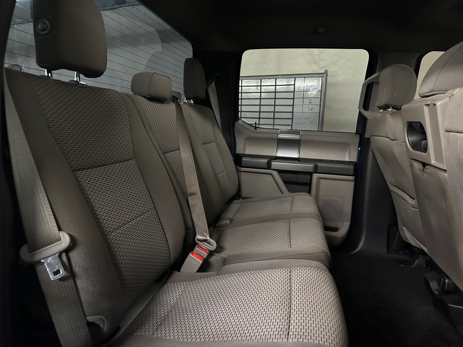 Thumbnail: 2019 Ford Econoline - 6