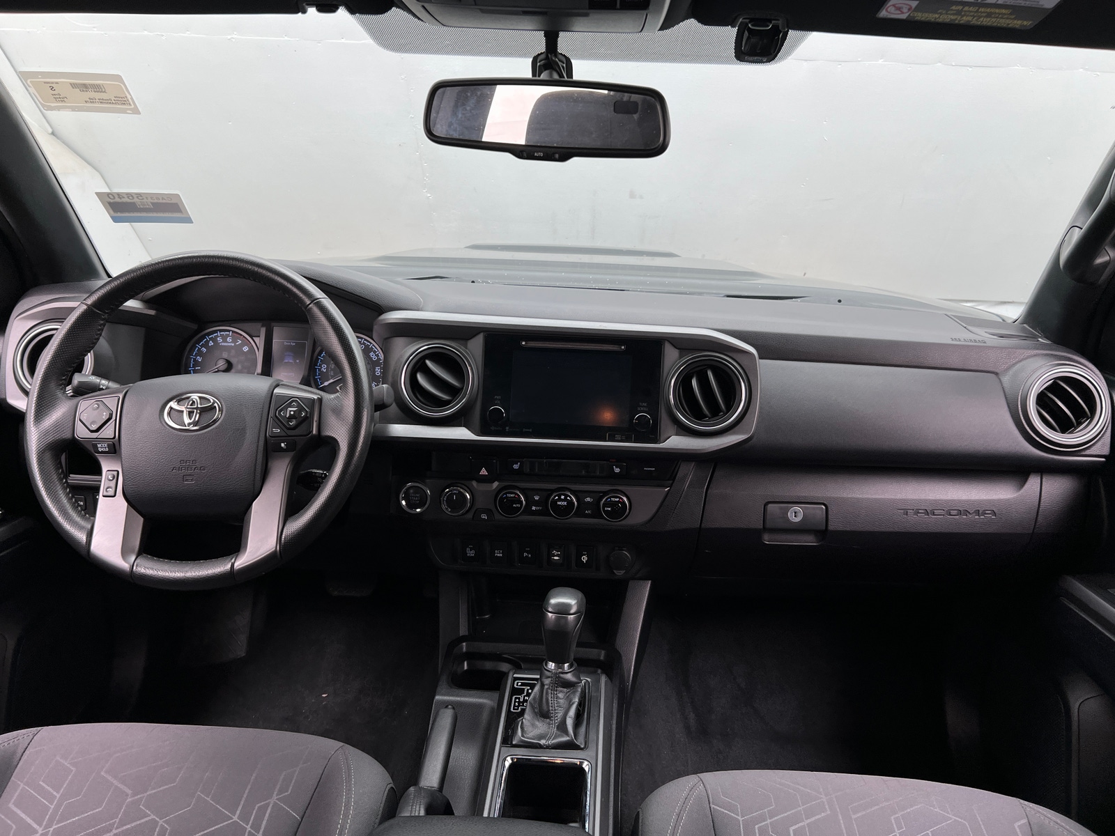 Thumbnail: 2017 Toyota Tacoma - 3