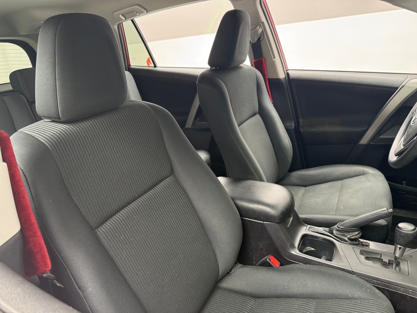 Thumbnail: 2017 Toyota RAV4 - 2