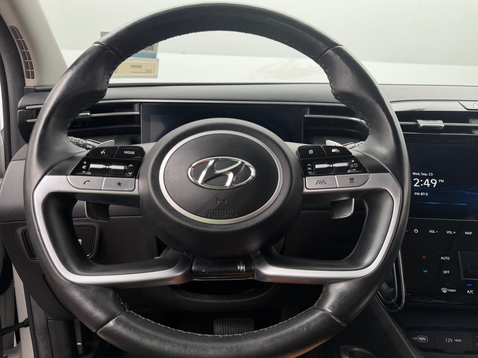 Thumbnail: 2023 Hyundai Tucson - 4