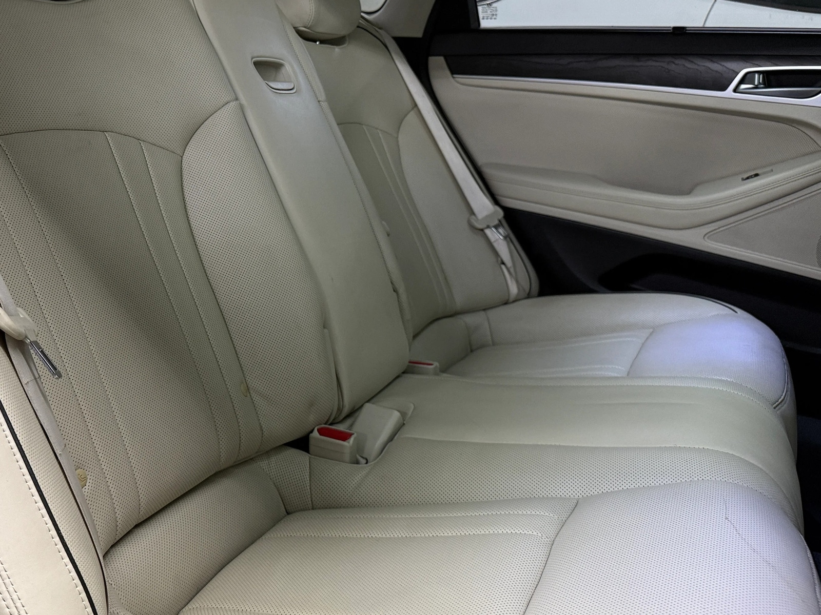 Thumbnail: 2016 Hyundai Genesis - 5