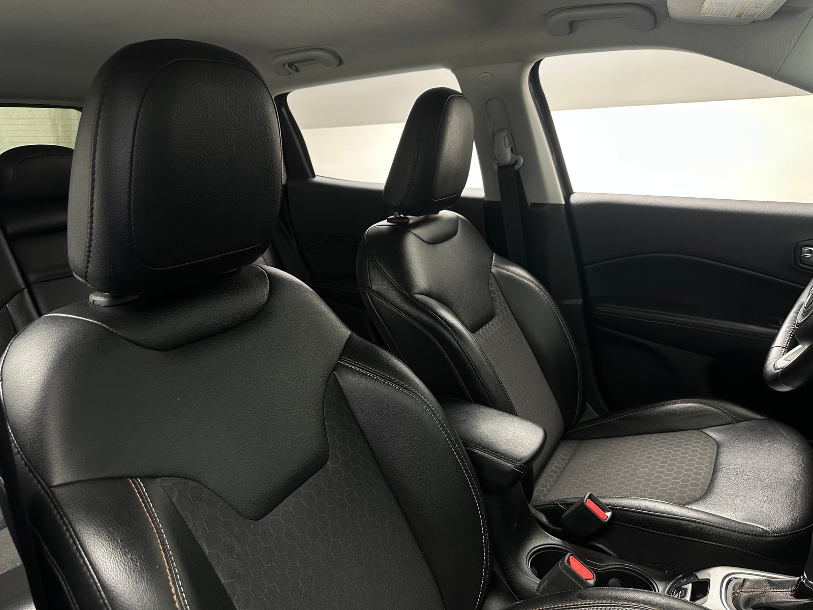 Thumbnail: 2019 Jeep Compass - 2