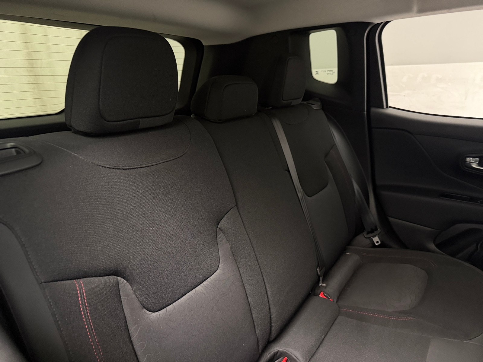 Thumbnail: 2020 Jeep Renegade - 6