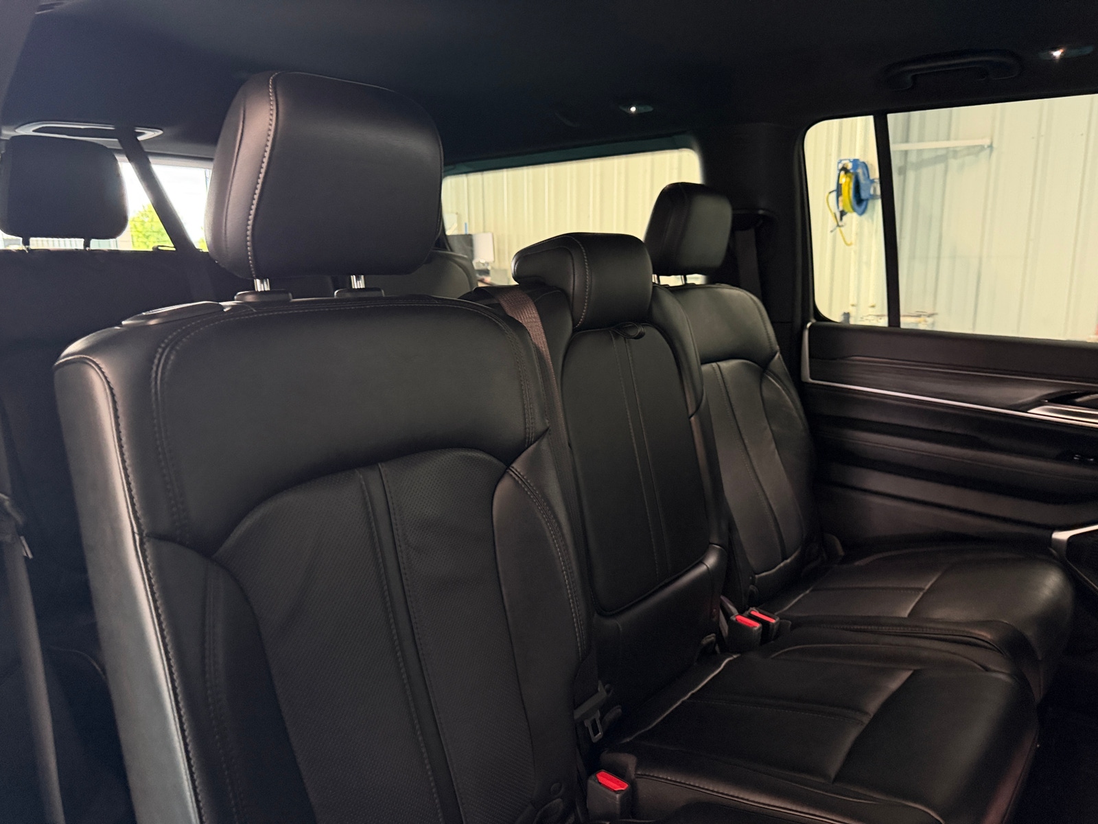Thumbnail: 2024 Jeep Wagoneer - 5