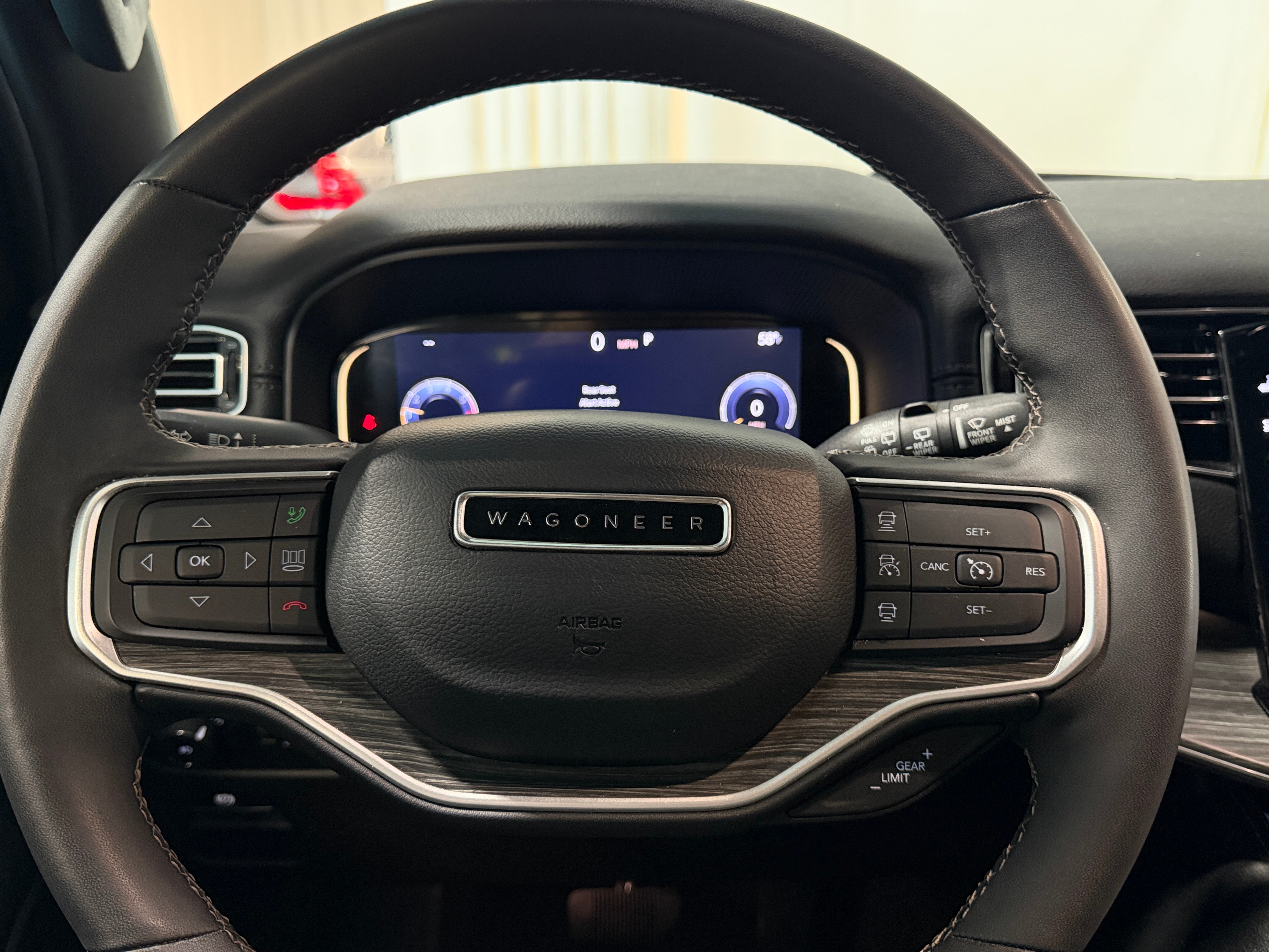 2024 Jeep Wagoneer