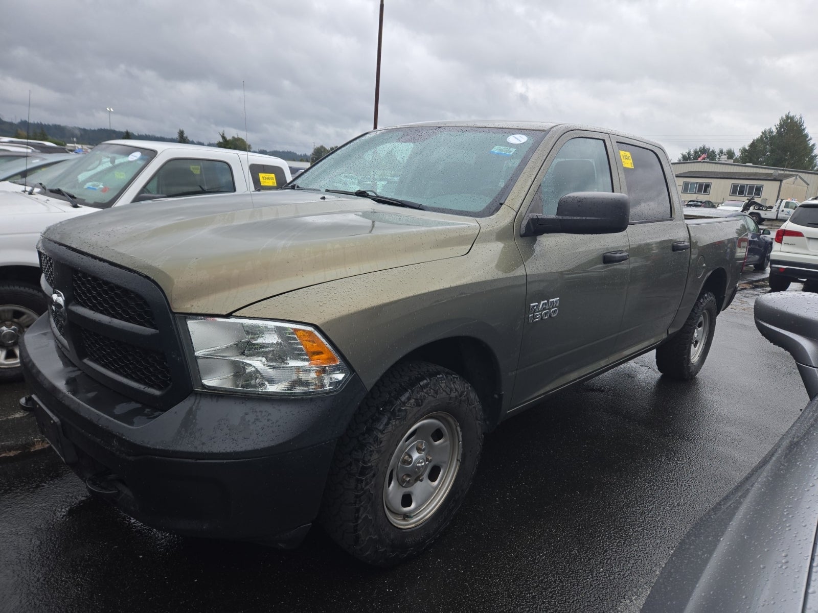 2013 Ram 1500 4WD Crew Cab 140.5" Tradesman