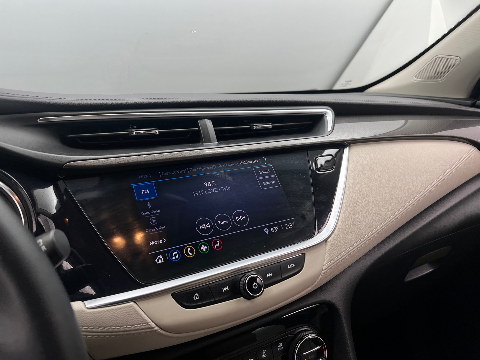 Thumbnail: 2022 Buick Encore GX - 3