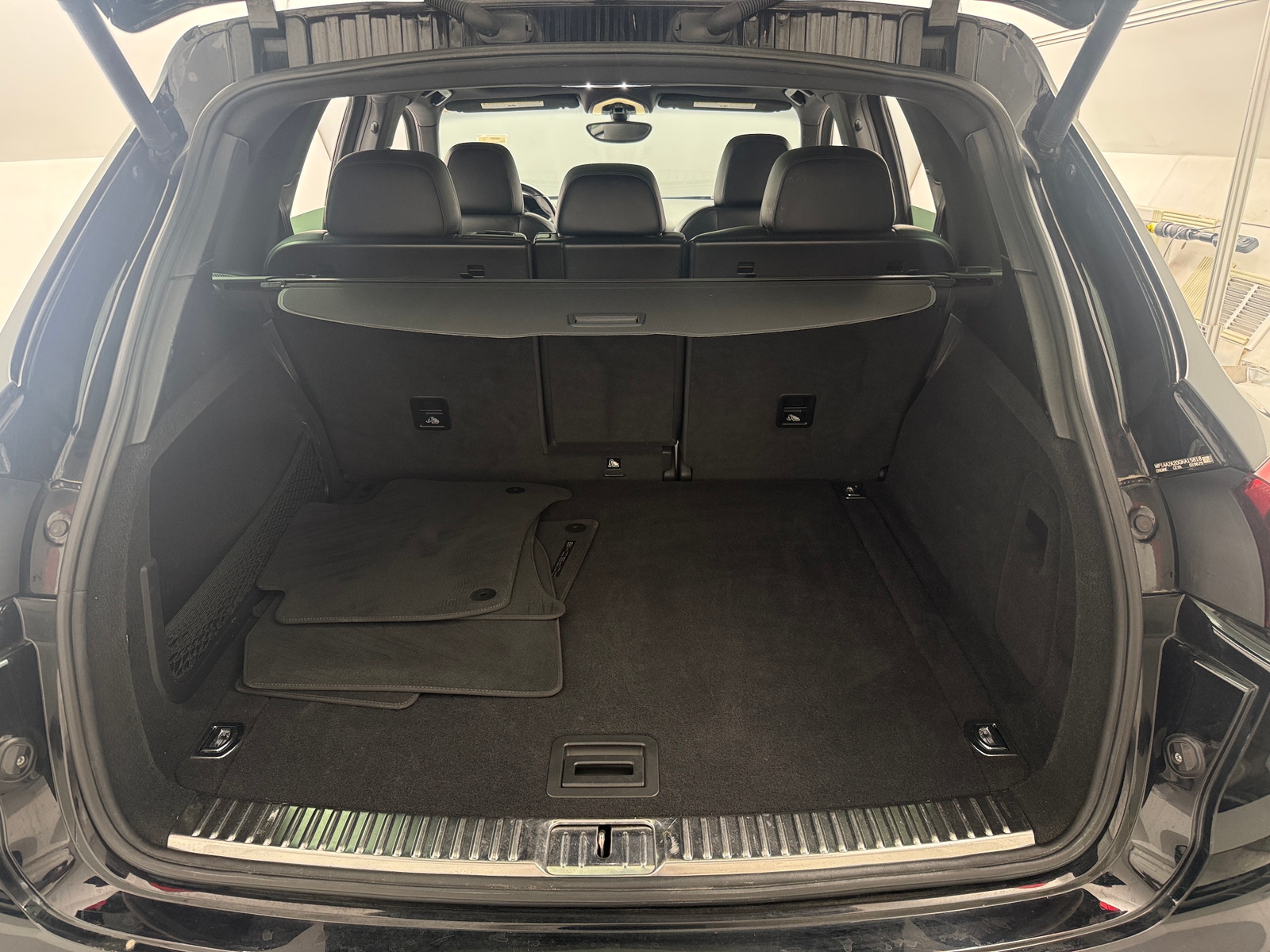 Thumbnail: 2016 Porsche Cayenne - 6