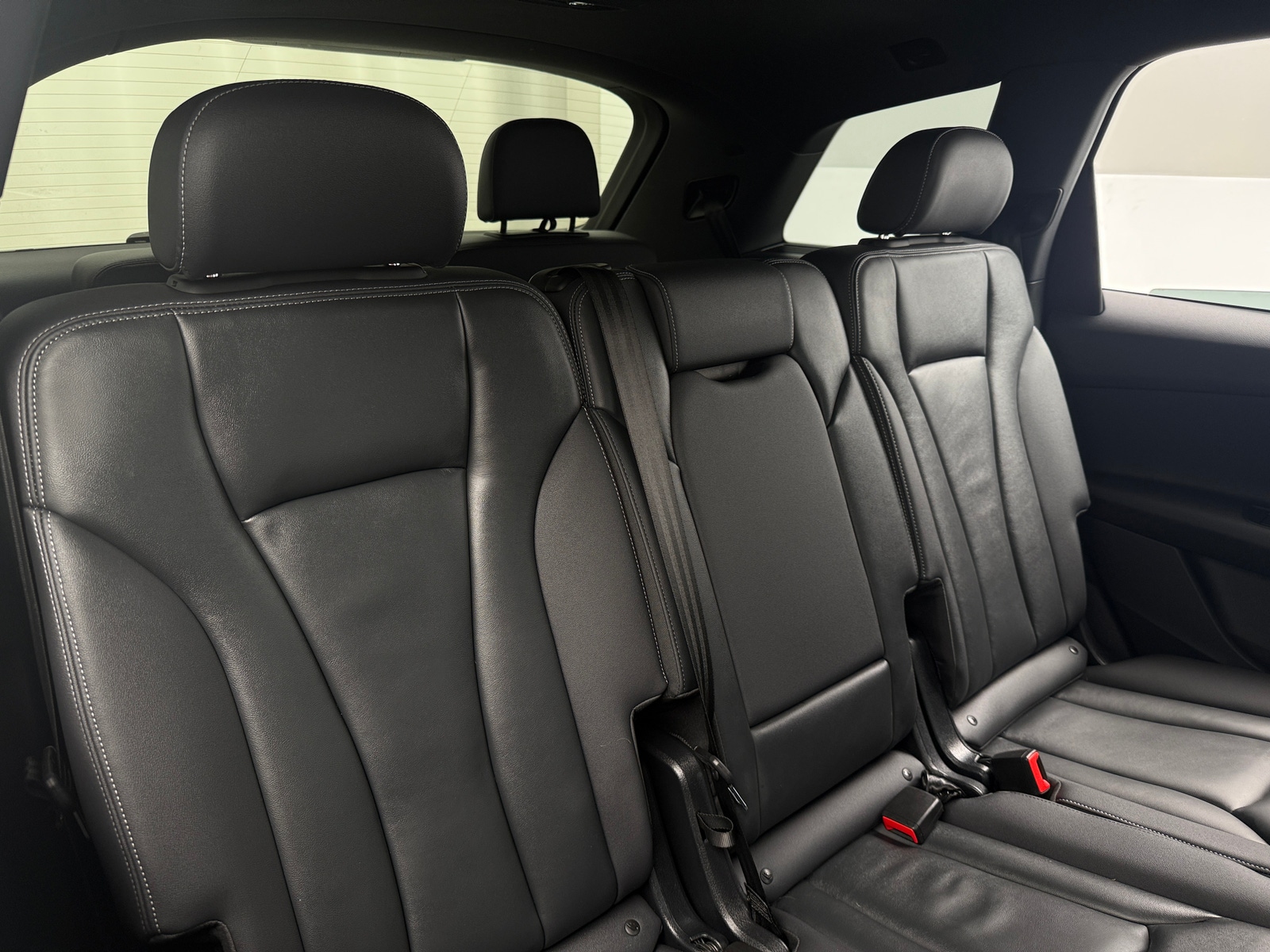 Thumbnail: 2025 Audi Q7 - 6