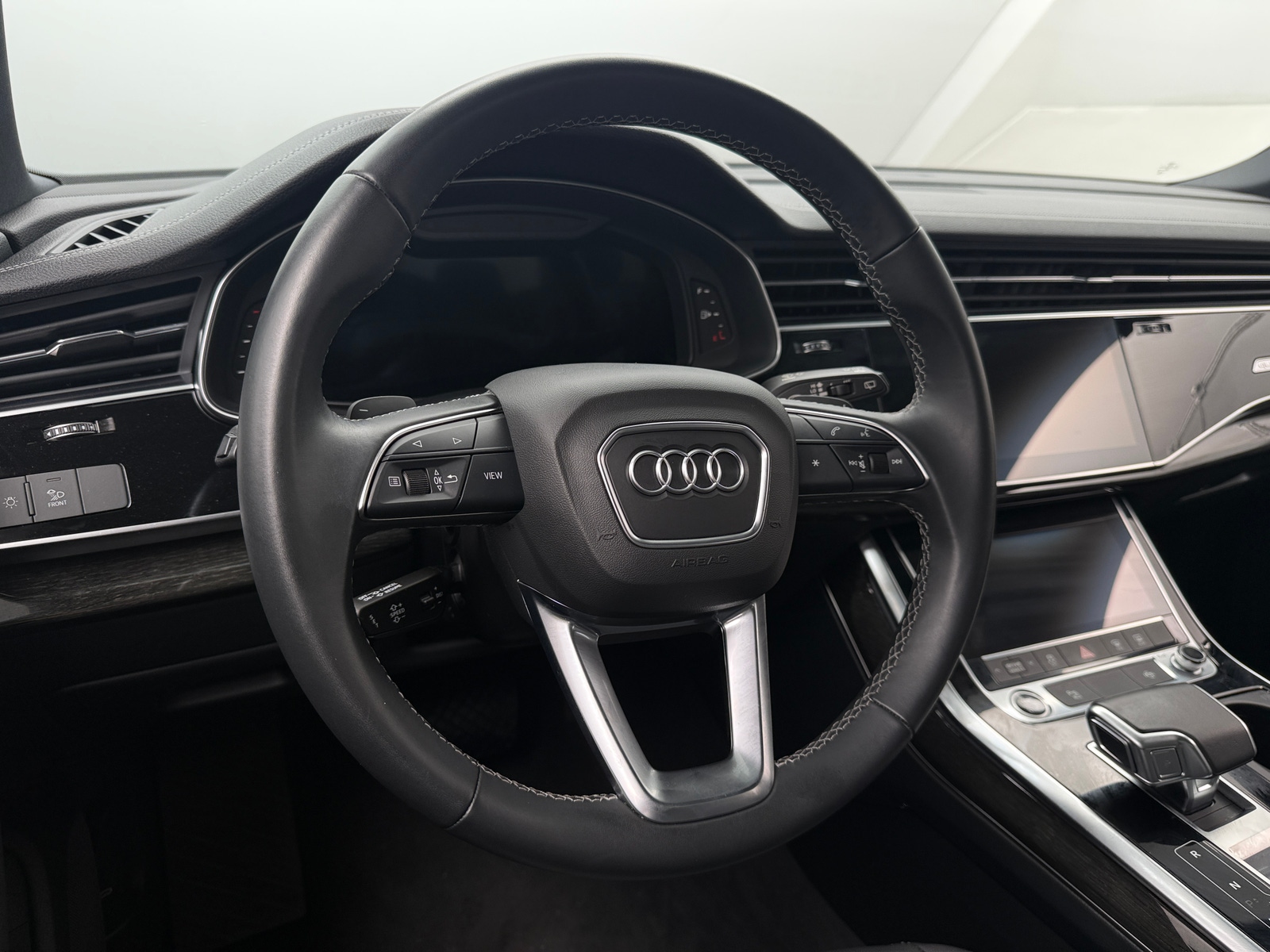 Thumbnail: 2025 Audi Q7 - 5