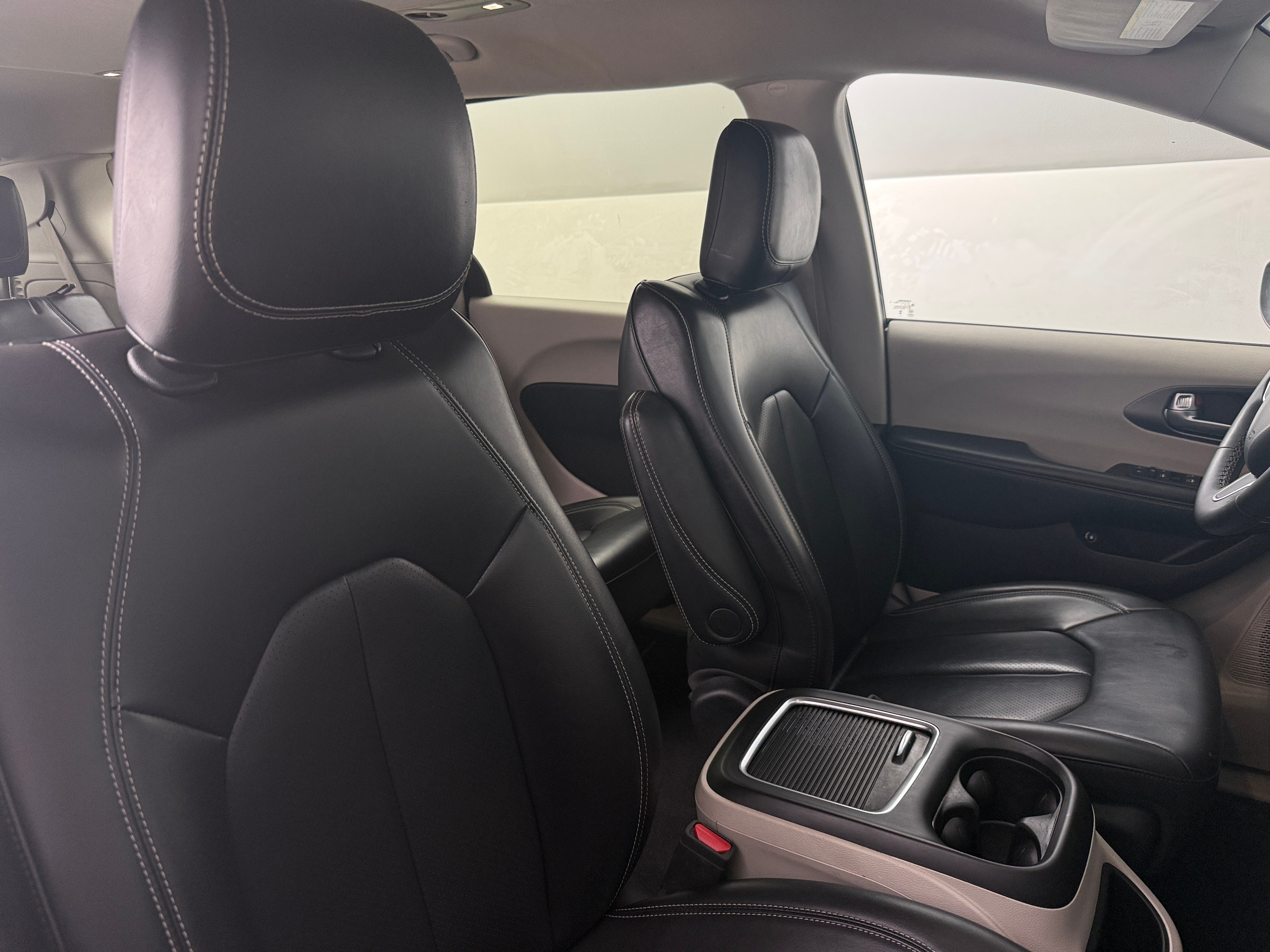 2023 Chrysler Pacifica Hybrid