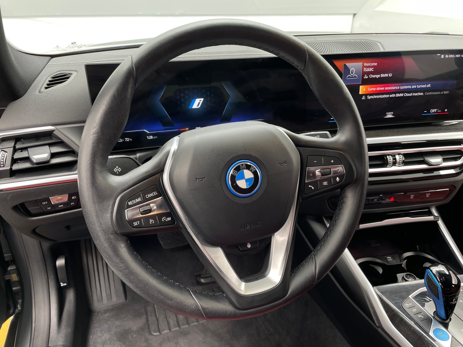 Thumbnail: 2022 BMW i4 - 4