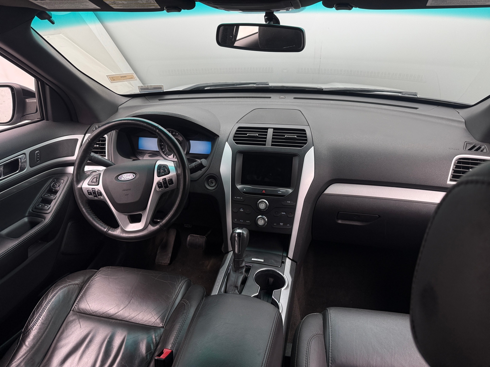 Thumbnail: 2015 Ford Explorer - 2