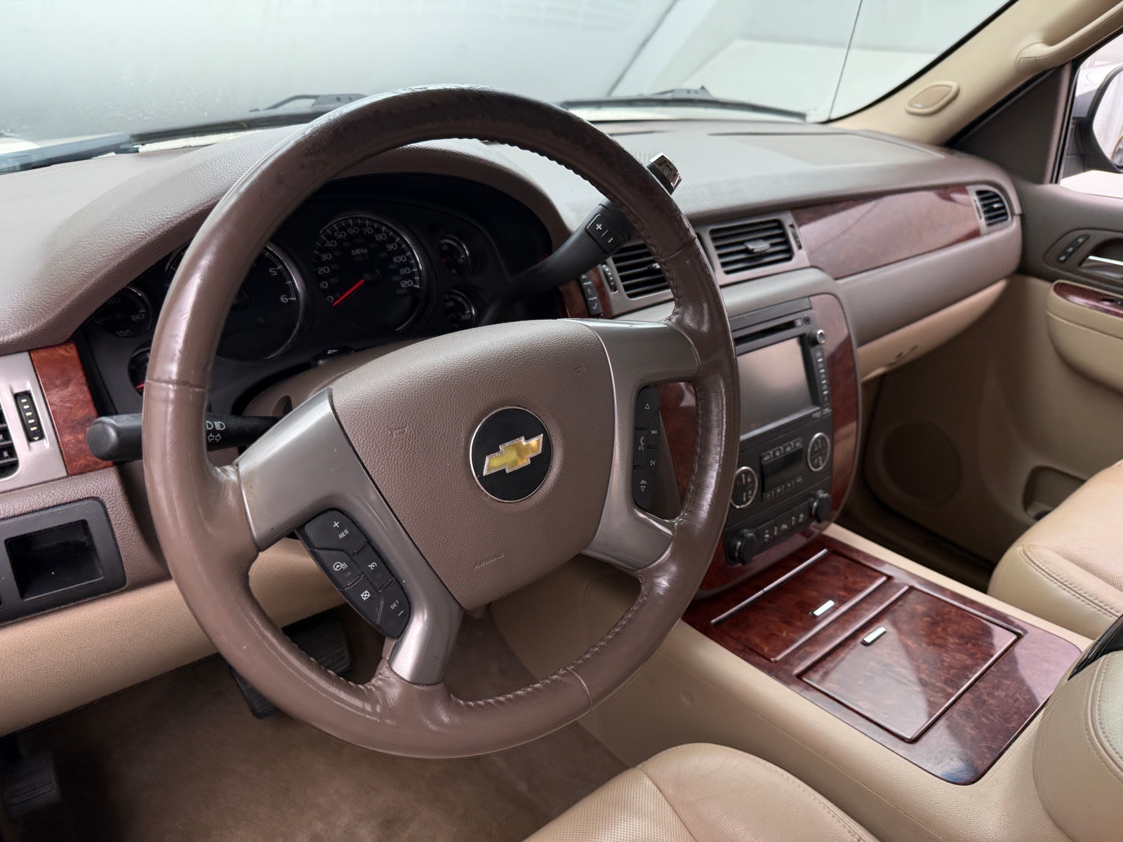 Thumbnail: 2013 Chevrolet Avalanche 1500 - 4