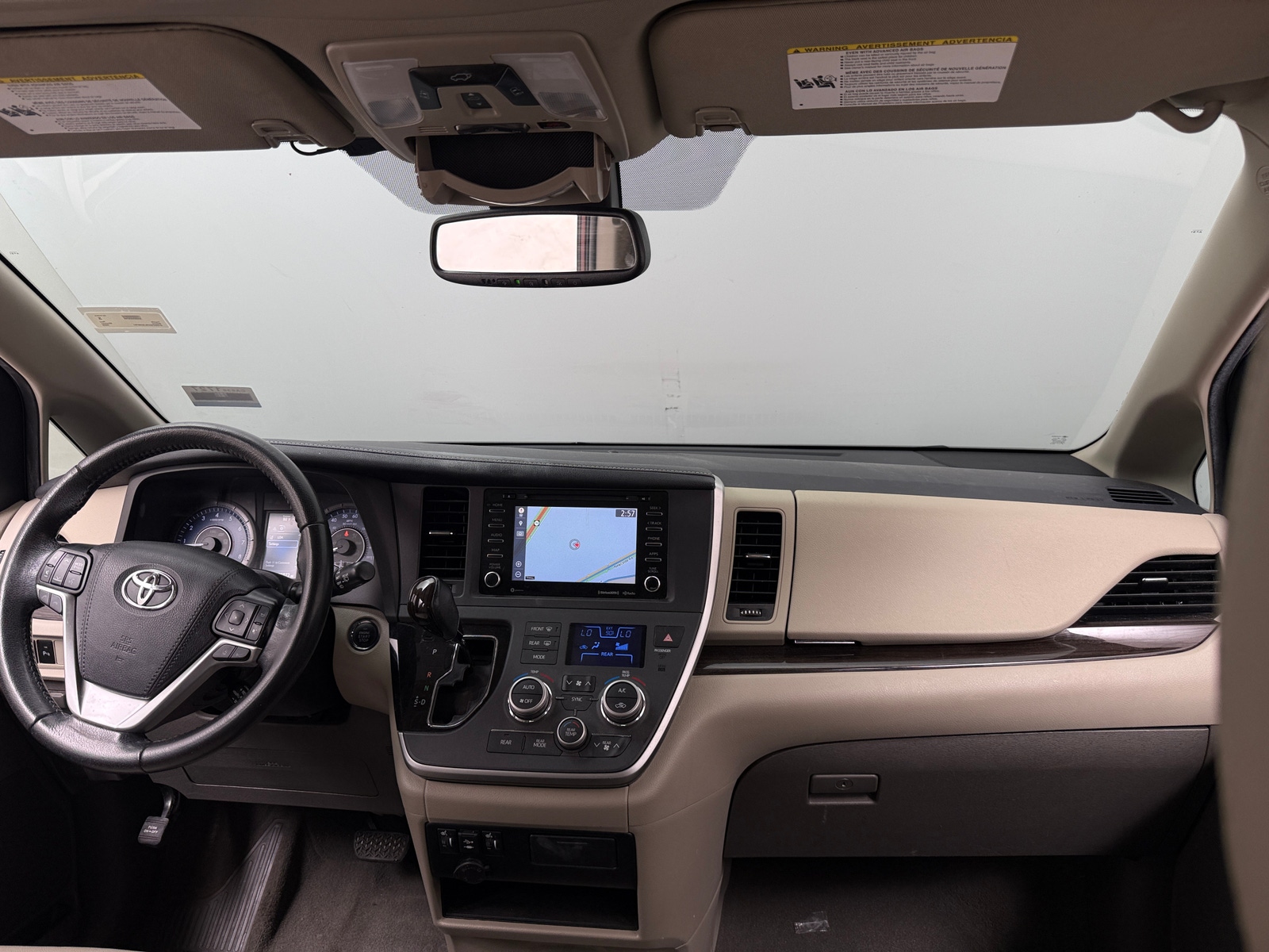Thumbnail: 2020 Toyota Sienna - 2