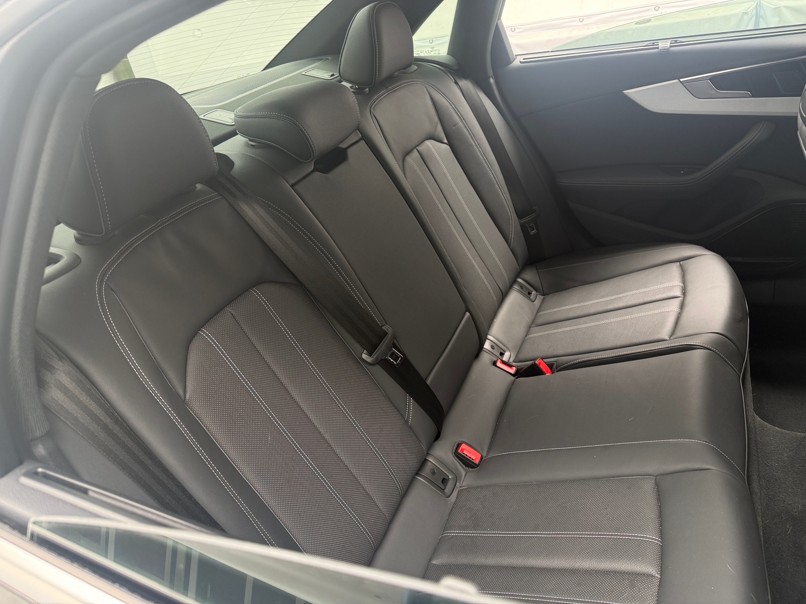 Thumbnail: 2021 Audi S4 - 6