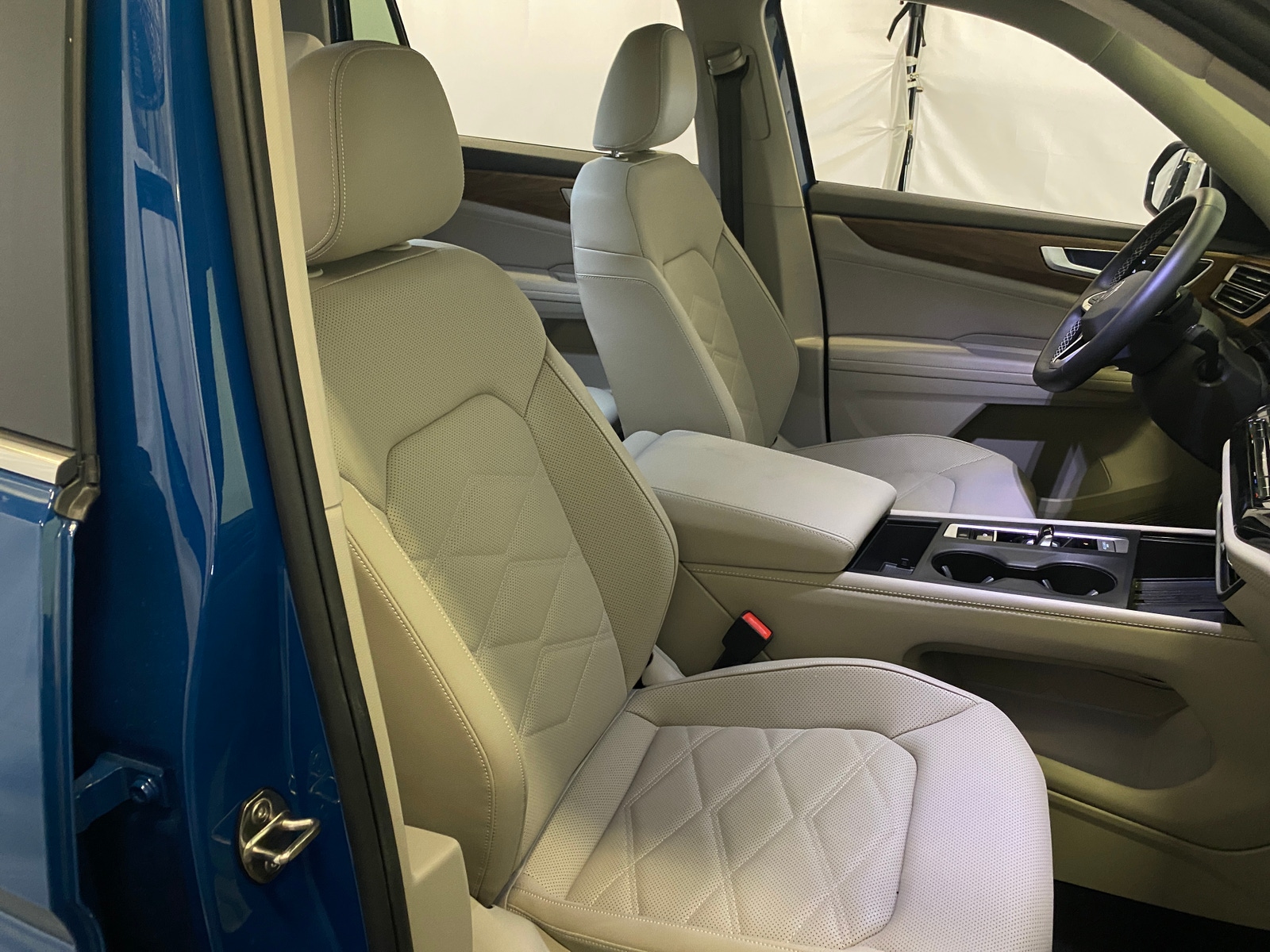 Thumbnail: 2026 Volkswagen Atlas - 2