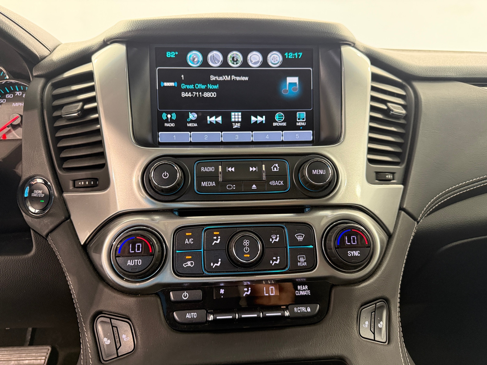Thumbnail: 2018 Chevrolet Tahoe - 3