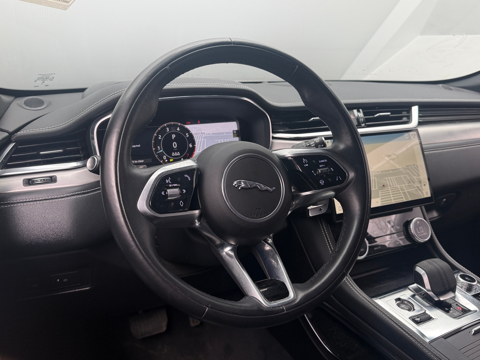Thumbnail: 2024 Jaguar F-Pace - 4