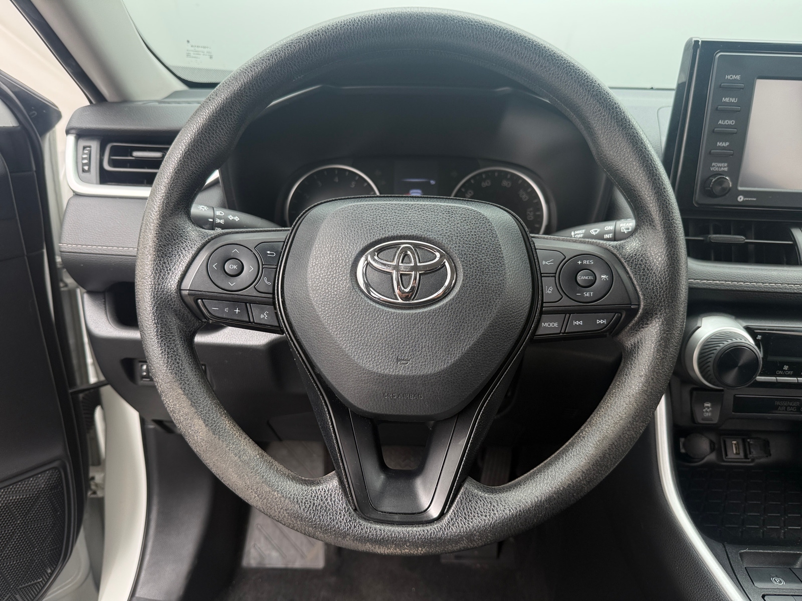 Thumbnail: 2022 Toyota RAV4 - 5
