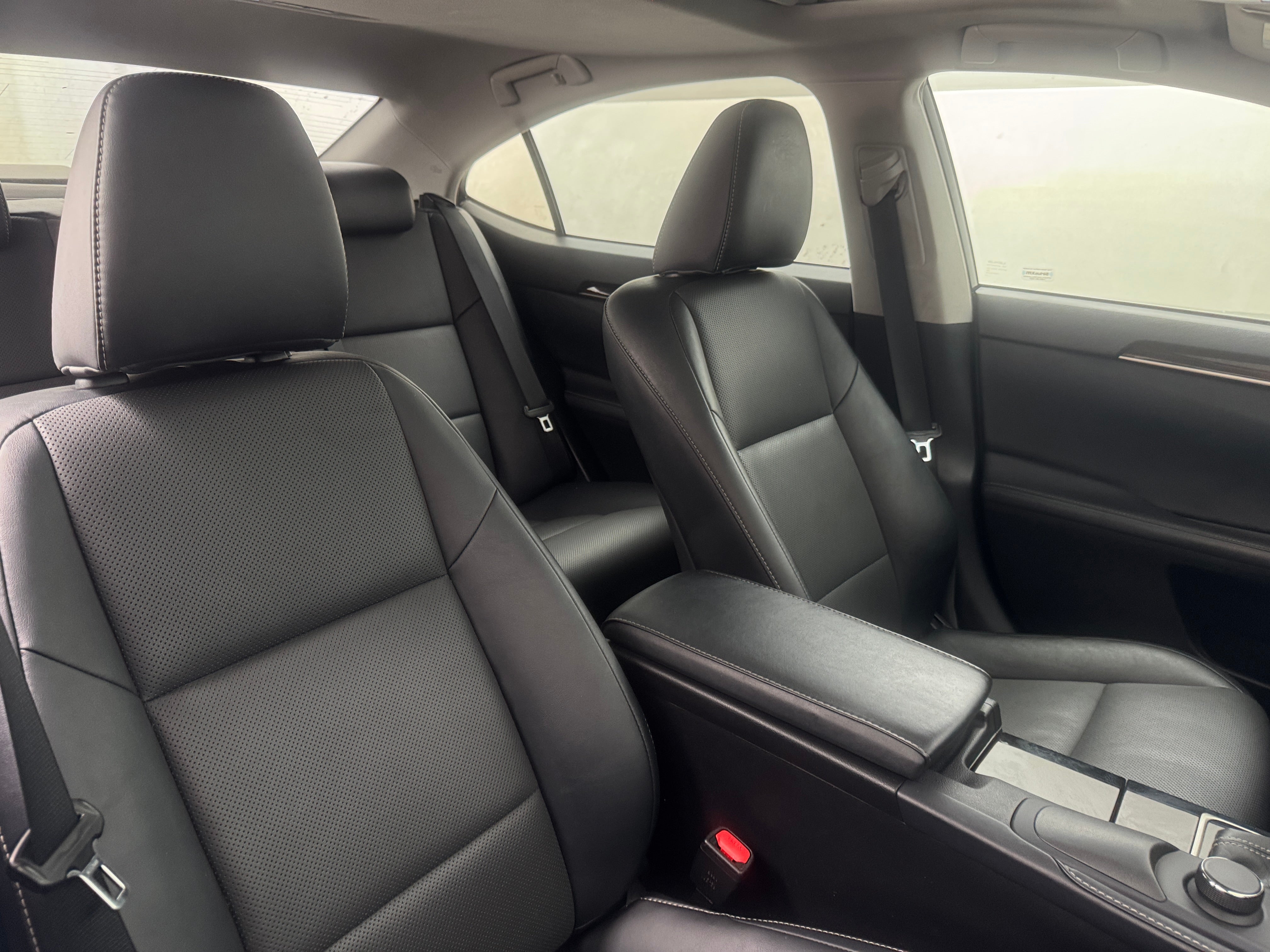 2018 Lexus ES