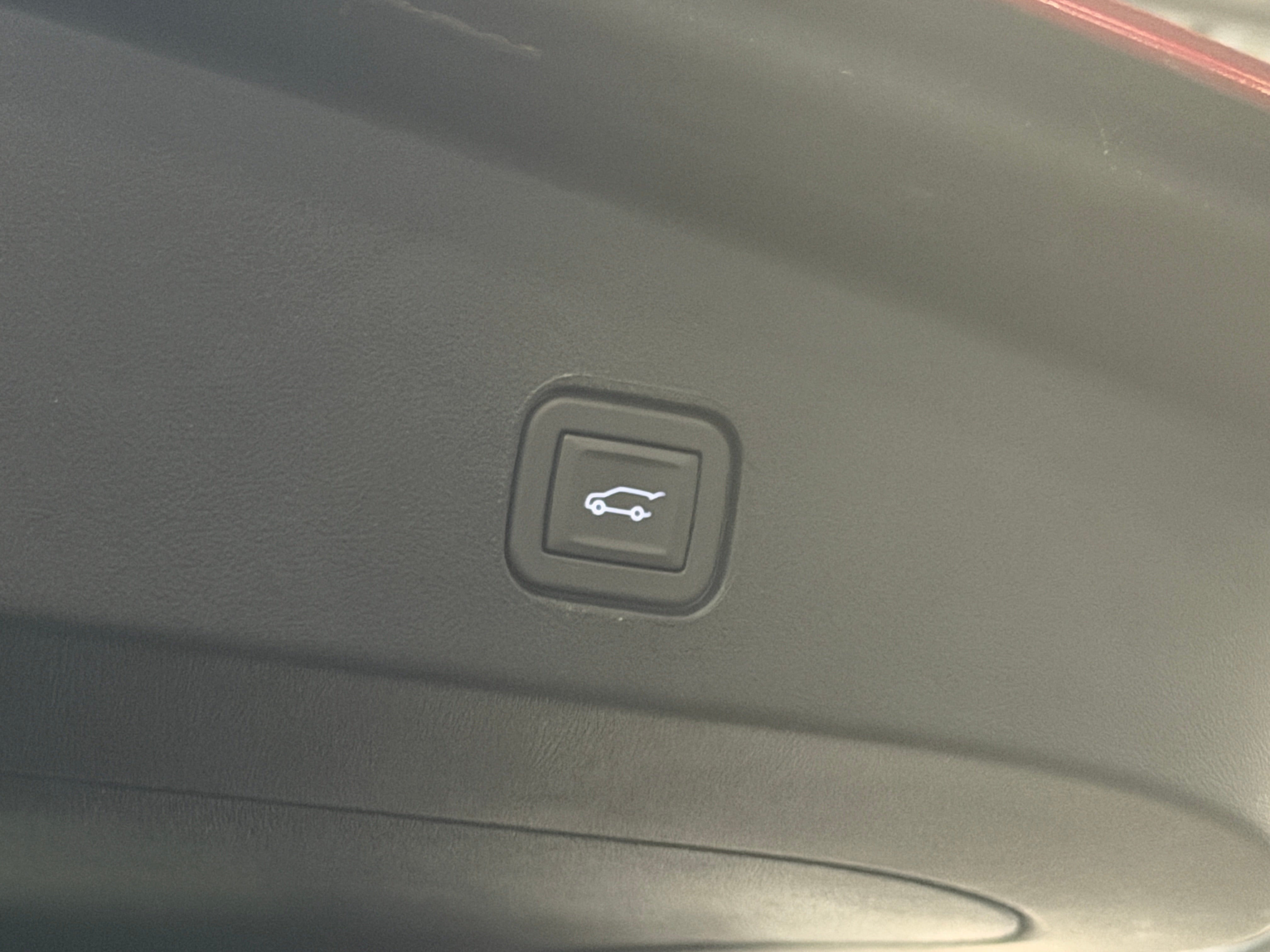 Used 2025 Cadillac LYRIQ Sport 2 with VIN 1GYKPWRL7SZ317643 for sale in Auburn, WA
