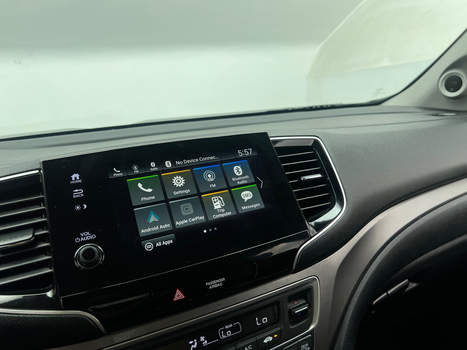 Thumbnail: 2019 Honda Pilot - 3