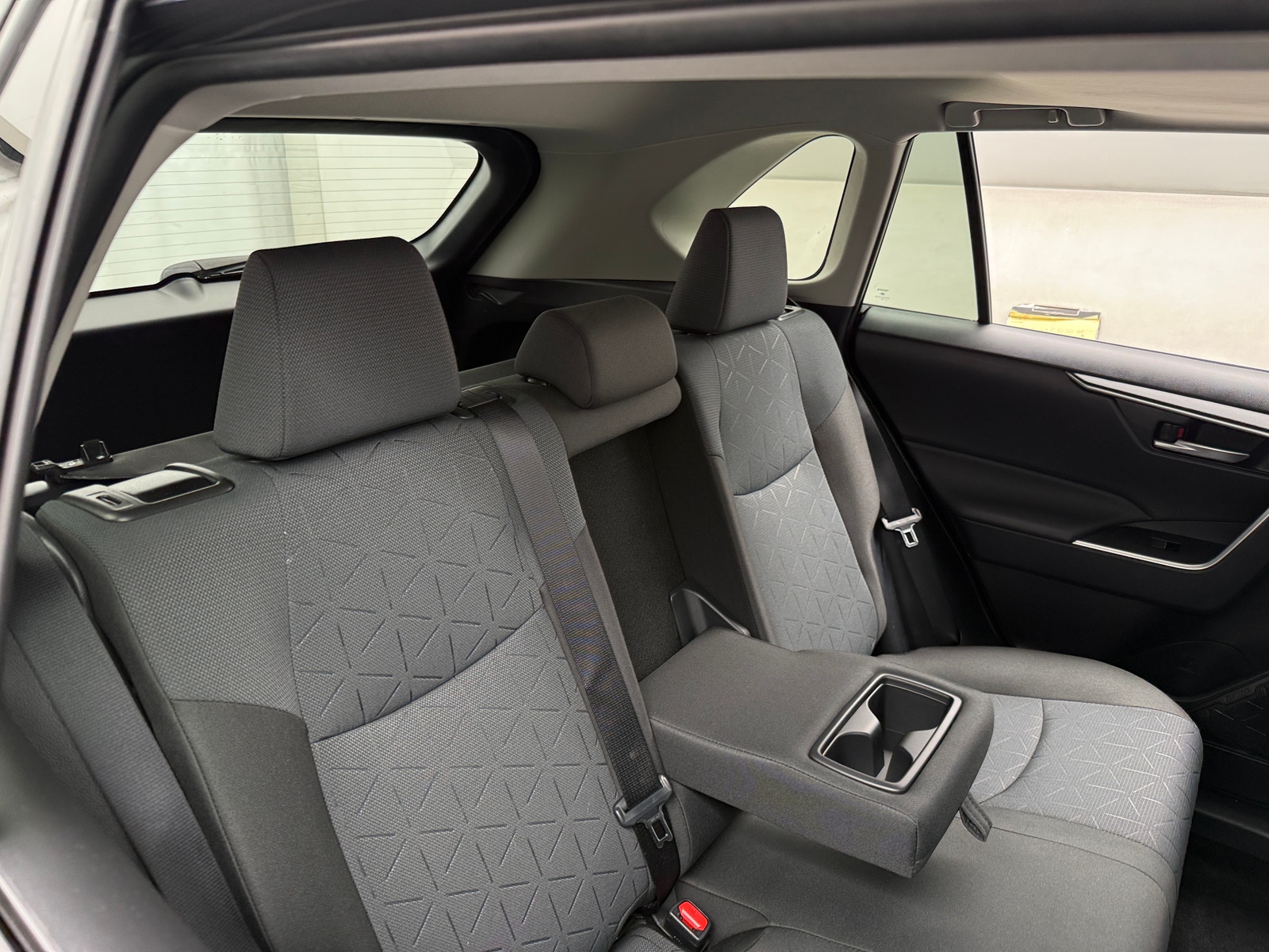 Thumbnail: 2025 Toyota RAV4 - 6