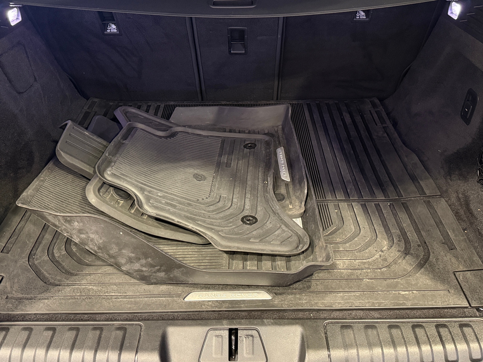 Thumbnail: 2023 Land Rover Range Rover Sport - 7