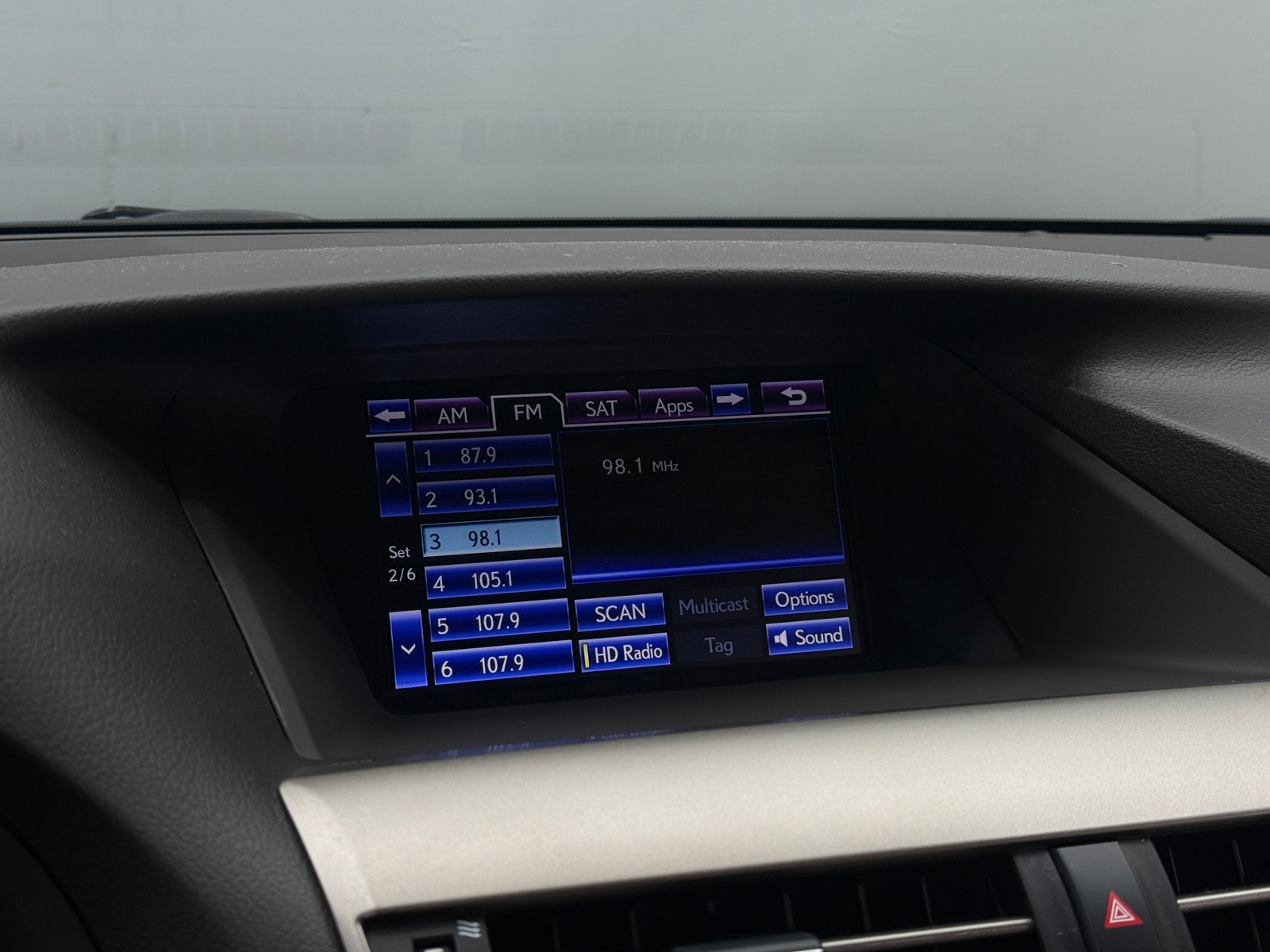 Thumbnail: 2015 Lexus RX - 4