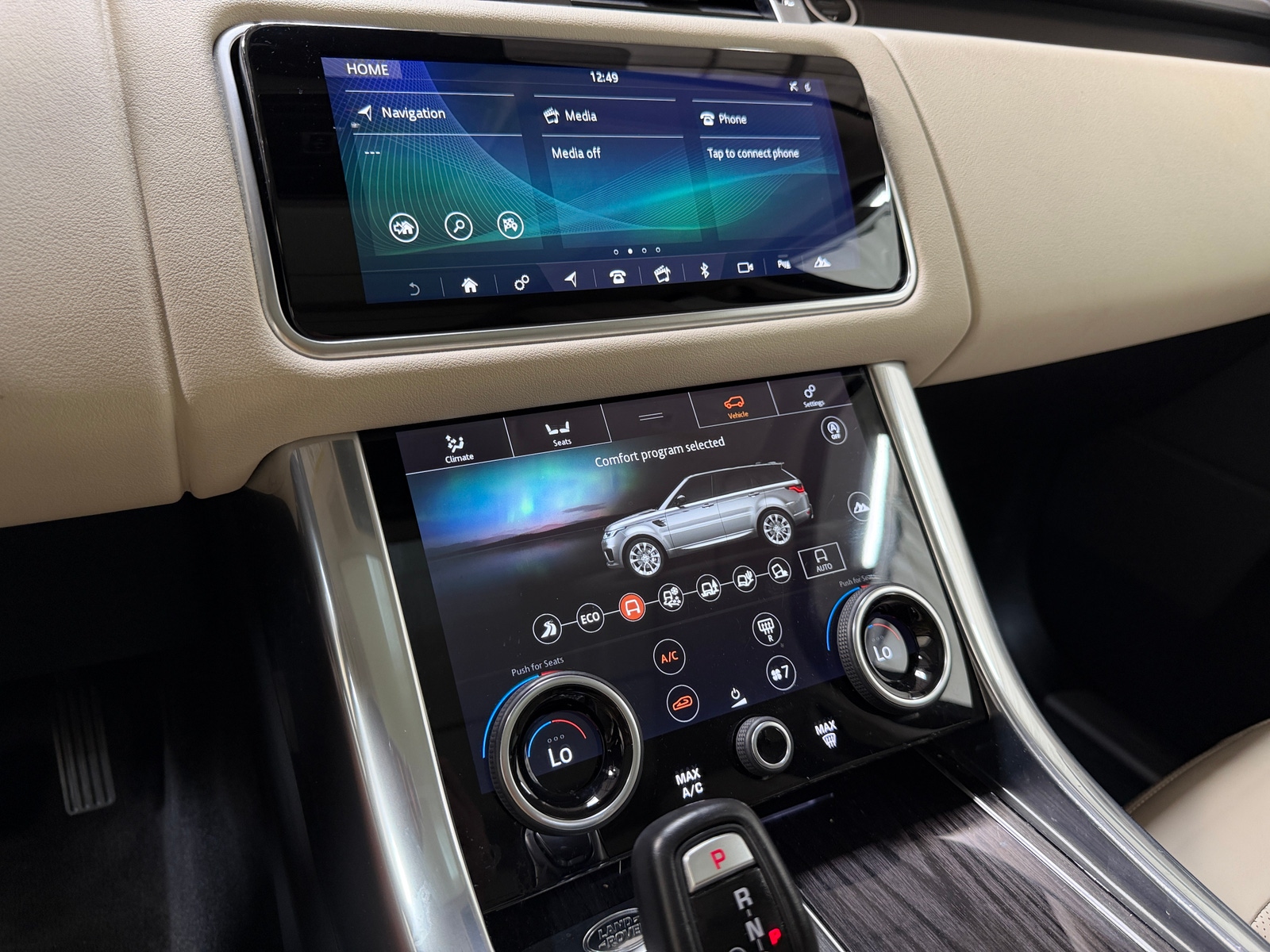 Thumbnail: 2020 Land Rover Range Rover Sport - 4