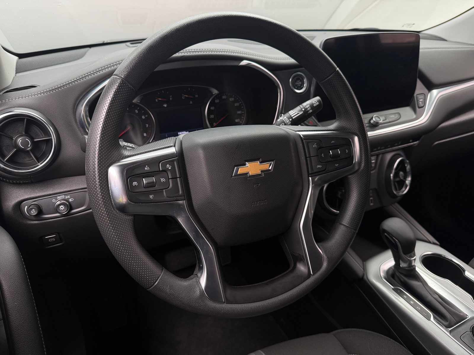 Thumbnail: 2025 Chevrolet Blazer - 5
