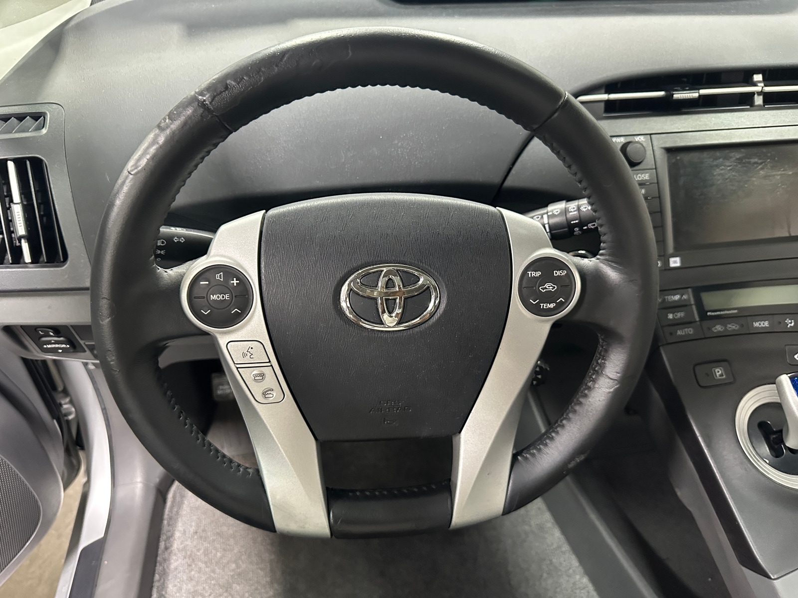 Thumbnail: 2010 Toyota Prius - 4