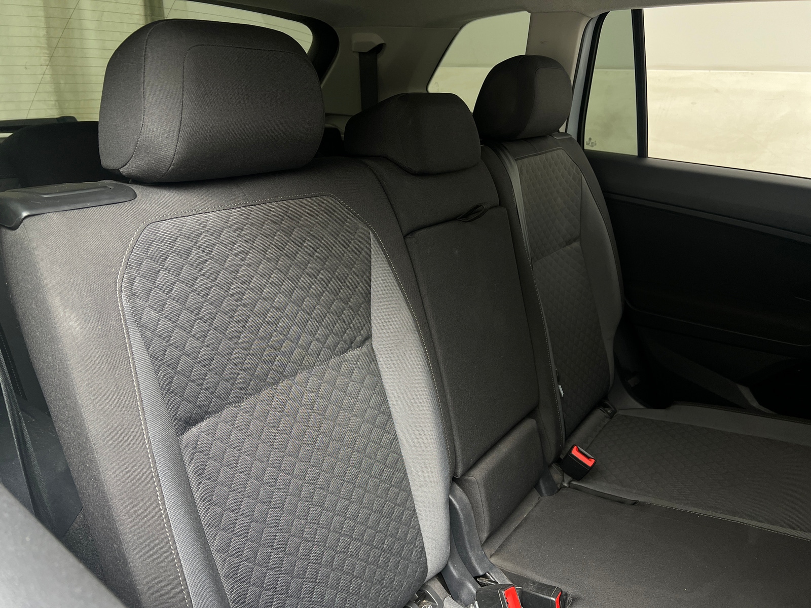 Thumbnail: 2019 Volkswagen Tiguan - 6