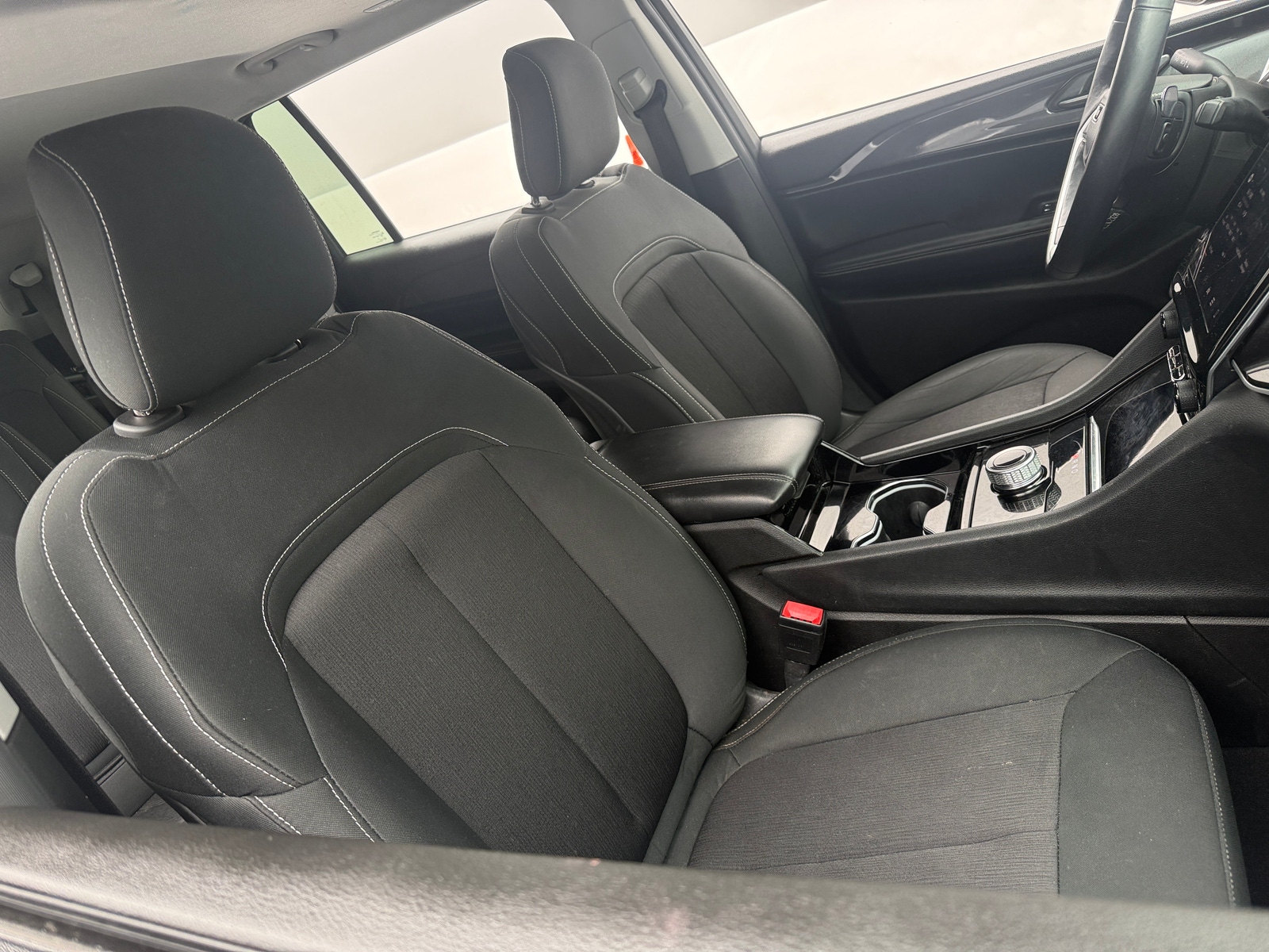 Thumbnail: 2021 Jeep Grand Cherokee L - 2