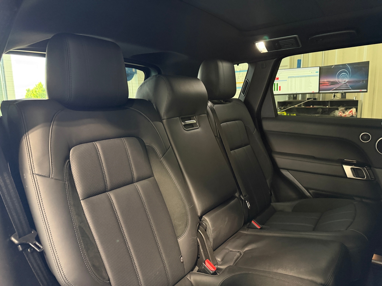 Thumbnail: 2021 Land Rover Range Rover Sport - 5