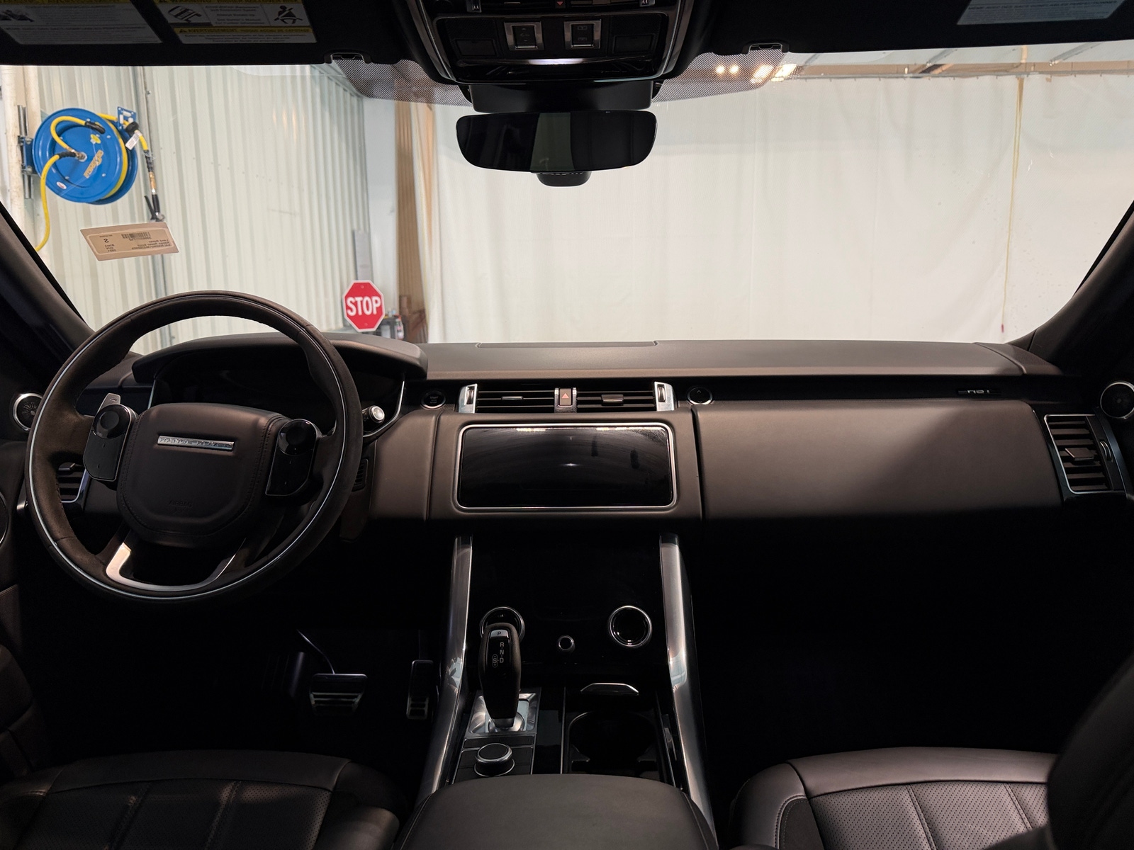 Thumbnail: 2021 Land Rover Range Rover Sport - 2