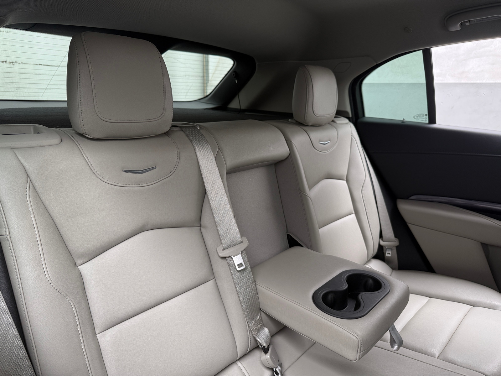 Thumbnail: 2023 Cadillac XT4 - 5