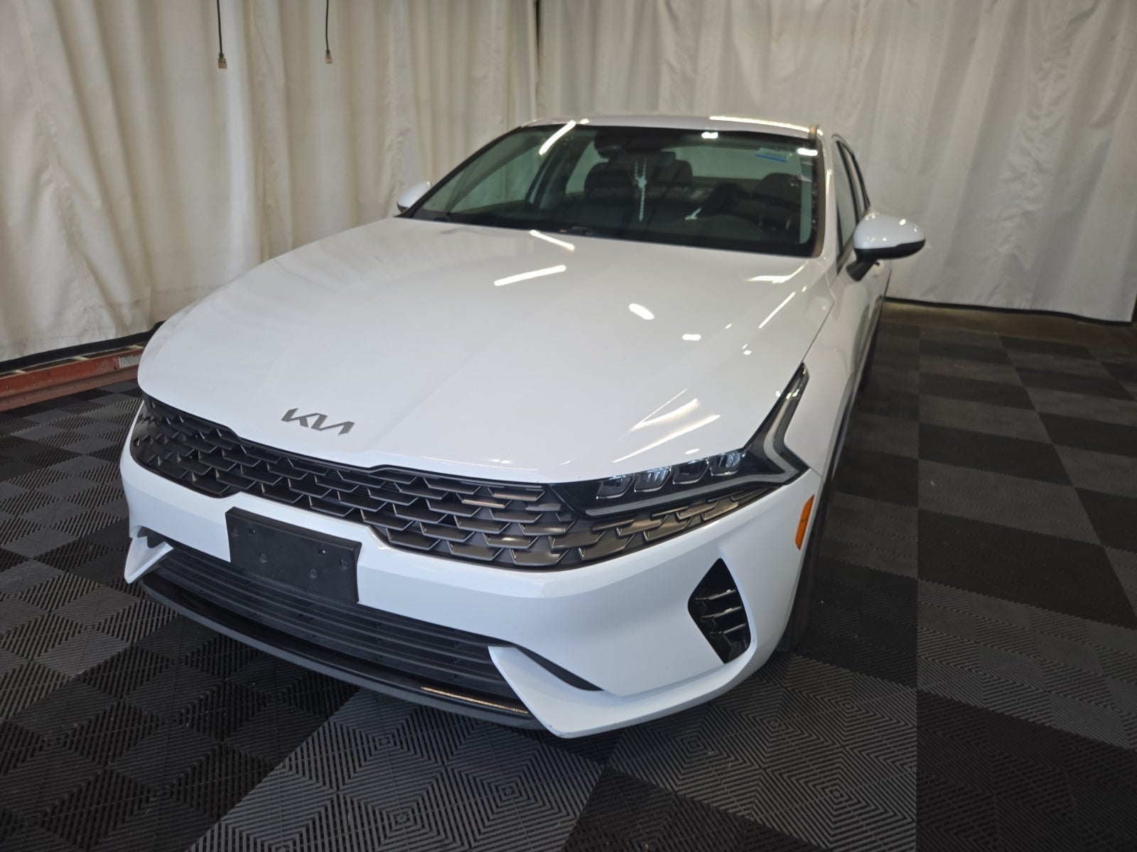 2023 Kia K5 LXS