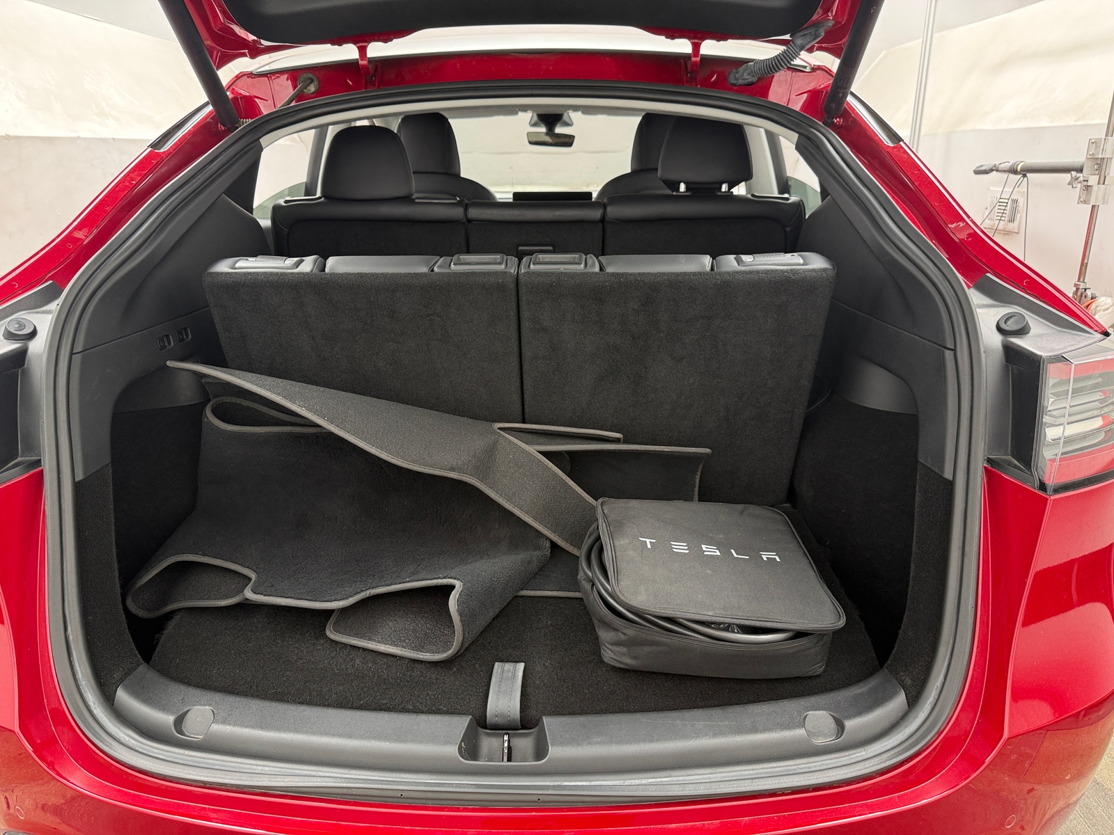 Thumbnail: 2022 Tesla Model Y - 6