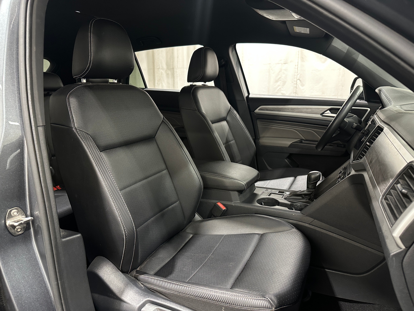 Thumbnail: 2021 Volkswagen Atlas - 2