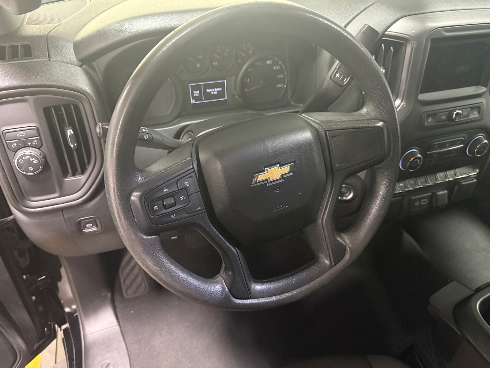 Thumbnail: 2024 Chevrolet Silverado 1500 - 5