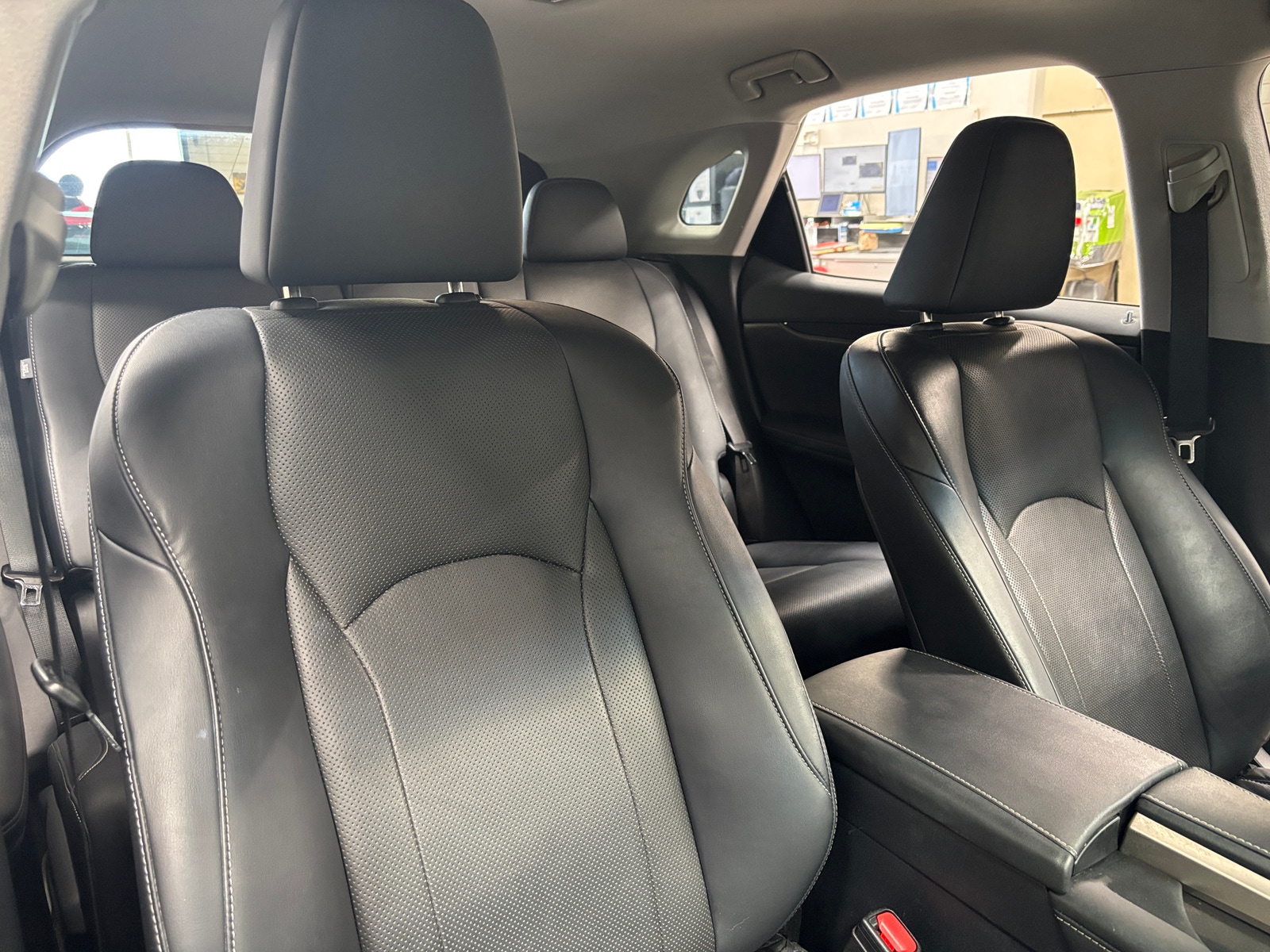 Thumbnail: 2017 Lexus RX - 2